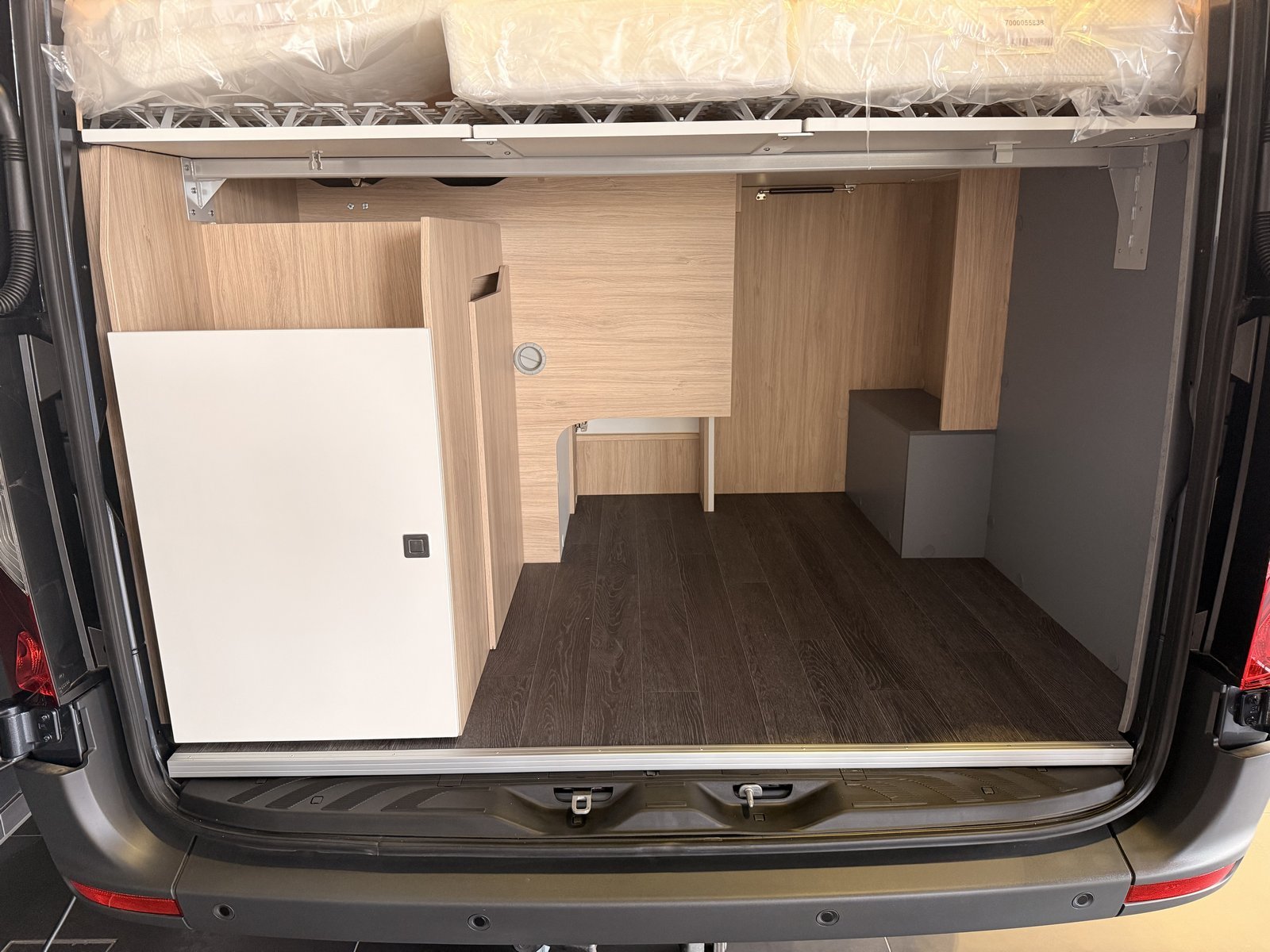 Frankia Yucon K-Peak 7.0 GD 4x4 4,1t Markise+Bad Bild 14