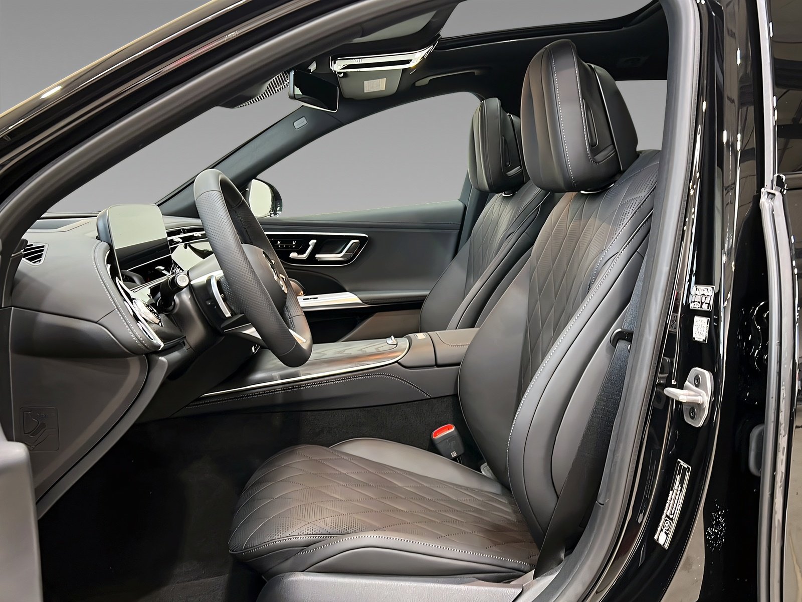 E 450 d 4M T AMG+DISTRO+NIGHT+Burme+HuD+AHK+360° Bild 8