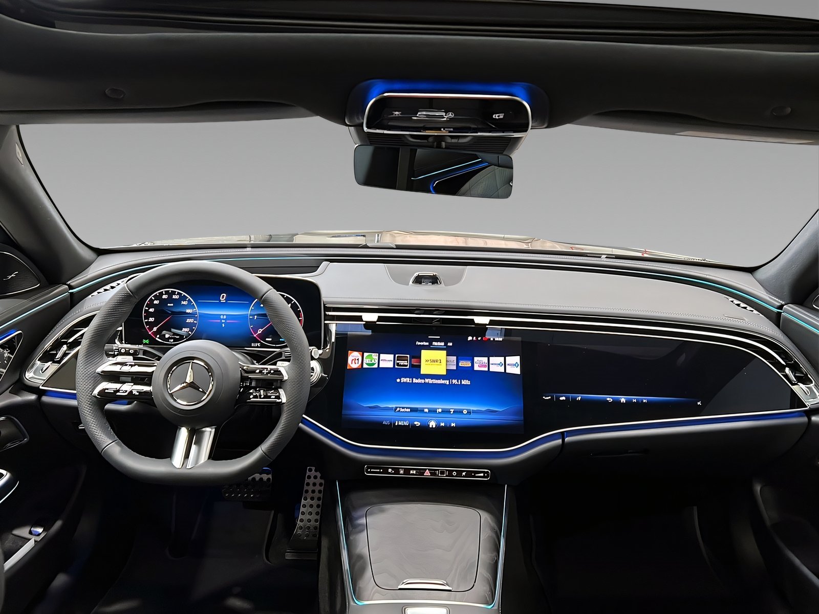 E 450 d 4M T AMG+DISTRO+NIGHT+Burme+HuD+AHK+360° Bild 10