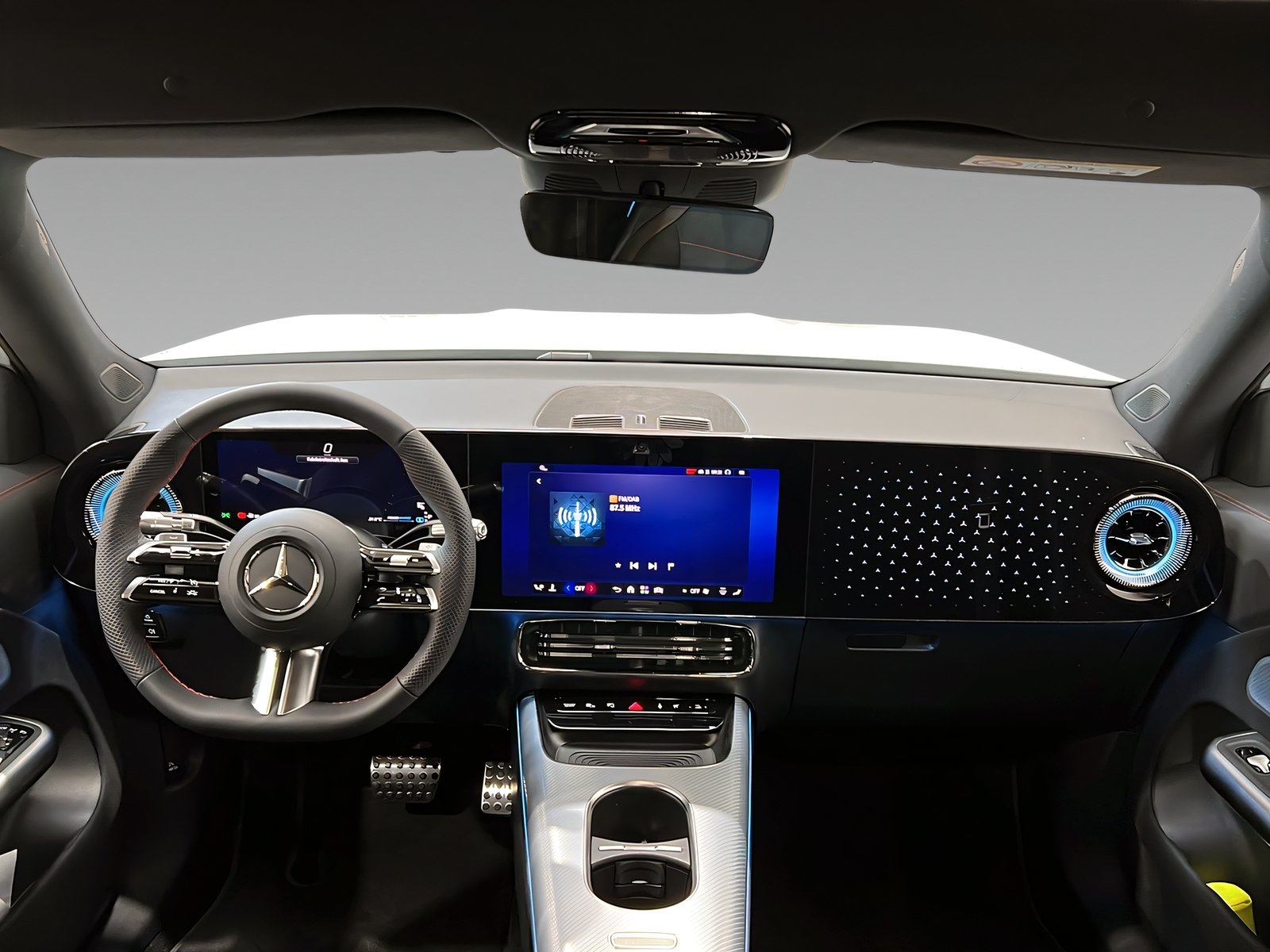 GLB 200 AMG+LED+DISTR+NIGHT+Kam+Pano+AHK+7 Sitz Bild 10