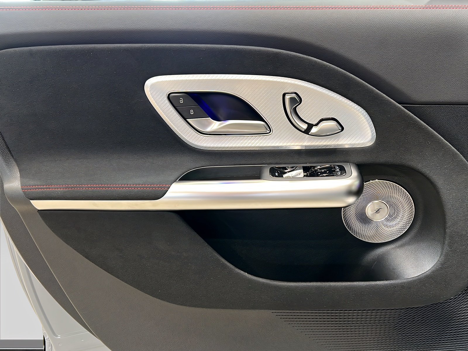 GLB 220 4MATIC+FACELIFT+AMG+AHK+PREMIUM_PLUS+3D Bild 13