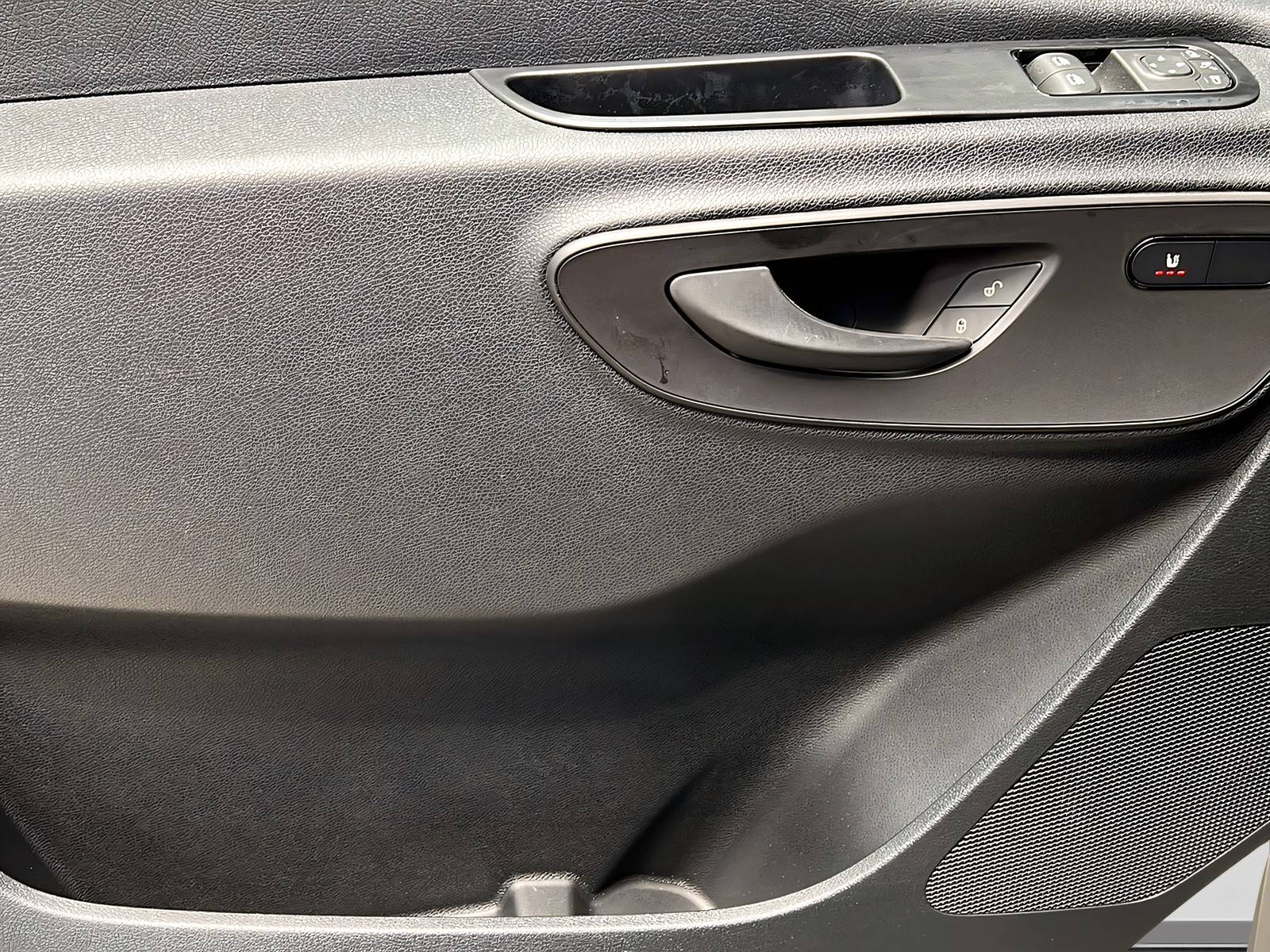 Sprinter 315 CDI Kasten PRO H2L3 LED+Kamera+AHK Bild 14