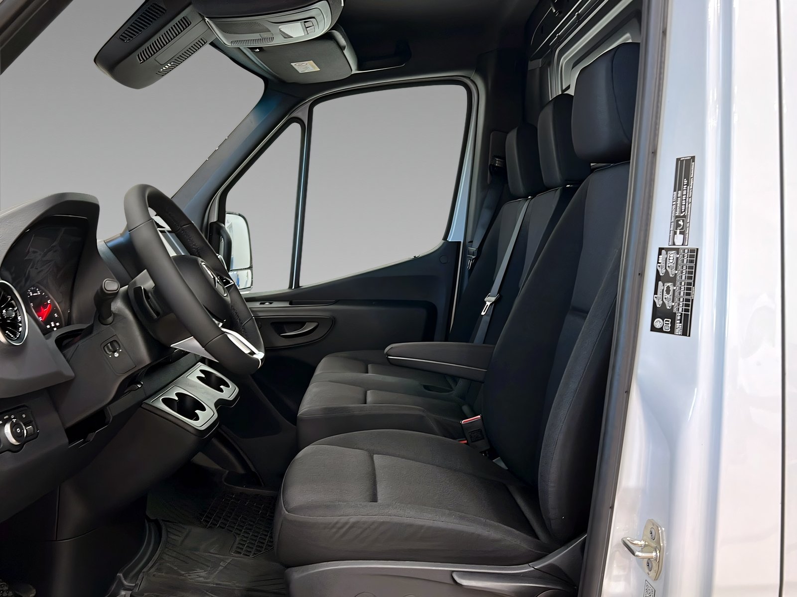 Sprinter 315 CDI Kasten PRO L3H2 LED+Kamera+AHK Bild 9