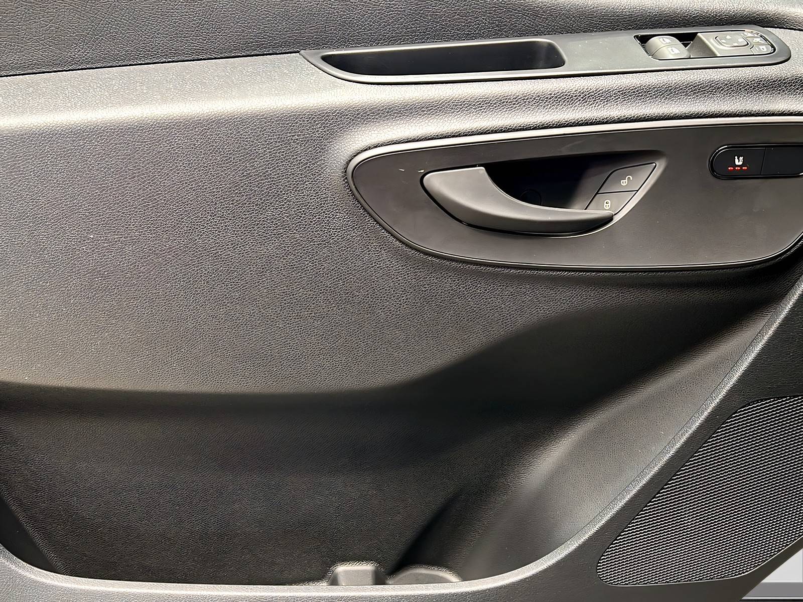 Sprinter 315 CDI Kasten PRO L3H2 LED+Kamera+AHK Bild 14