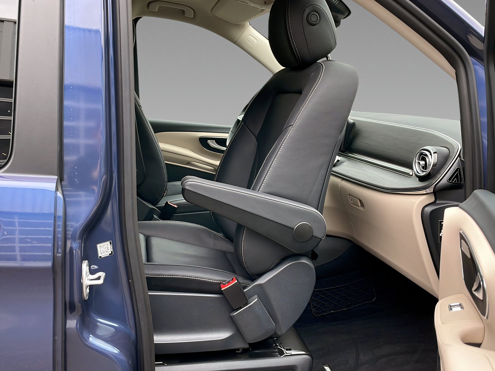 Marco Polo 300 d AMG+AIRM+MULTI+DISTR+EasyUP+AHK Bild 9