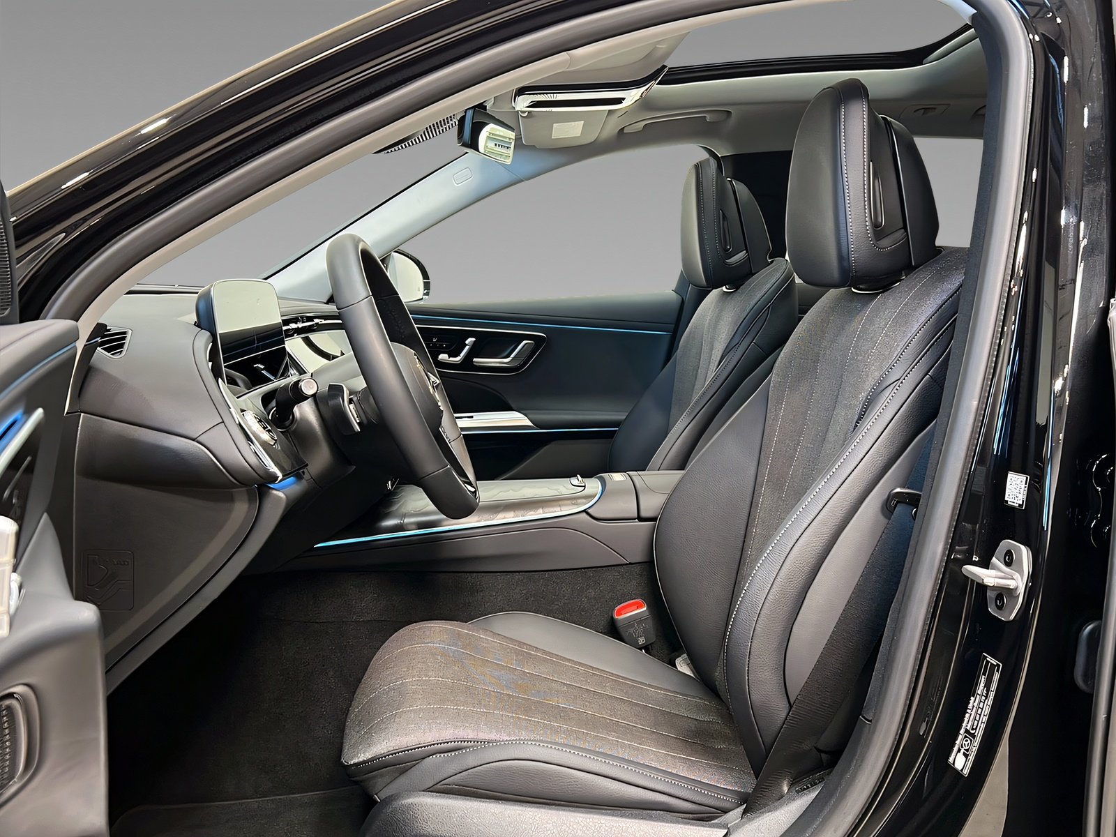 E 220 d T AVANTGARDE+DIGITAL+DISTR+Memo+Pano+360 Bild 9