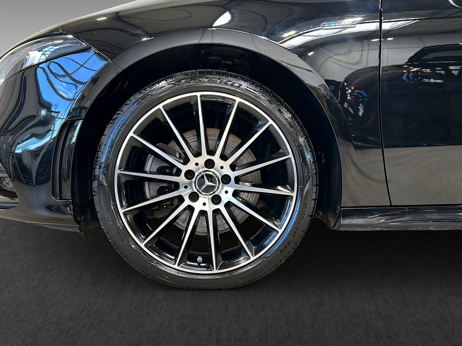 A 250 e AMG+LED+NIGHT+Kamera+CarPlay+Ambiente Bild 4