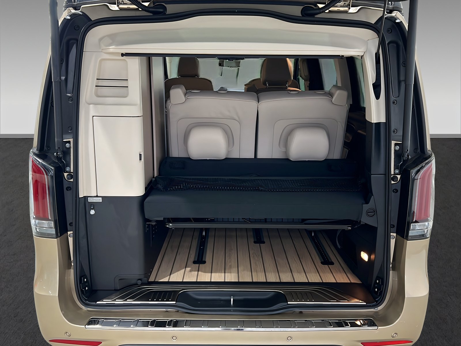 Marco Polo 300 d 4M AMG+MULTI+DIST+NIGHT+AHK+360 Bild 7