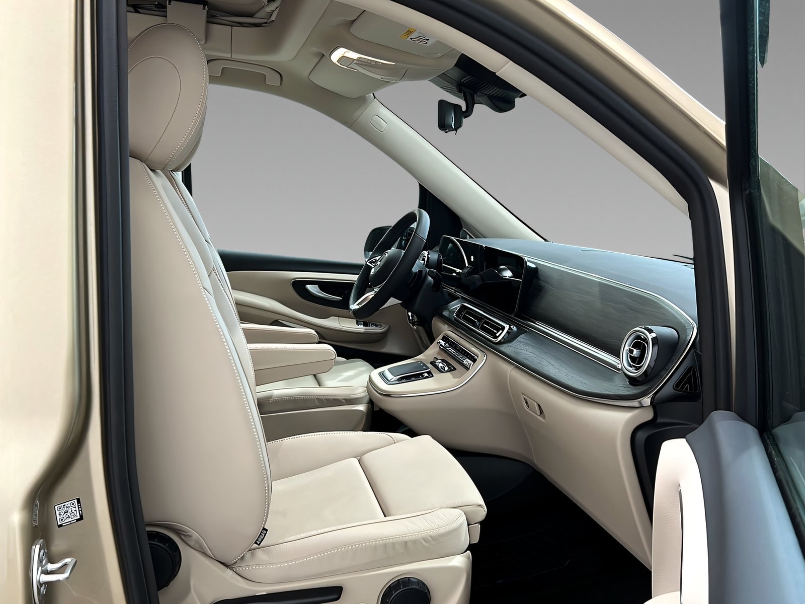 Marco Polo 300 d 4M AMG+MULTI+DIST+NIGHT+AHK+360 Bild 14