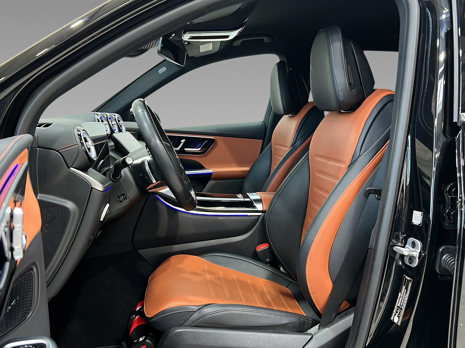 GLC 220 d 4M AMG+DIGITAL+DISTR+Memo+LrHz+AHK+360 Bild 9
