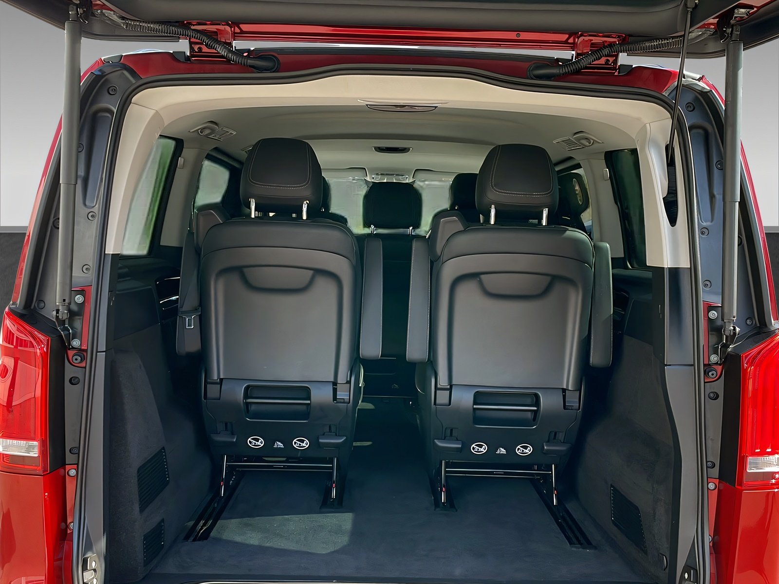V 300 d 4M EDITION Lang AVANTGARDE+DISTR+AHK+360 Bild 8