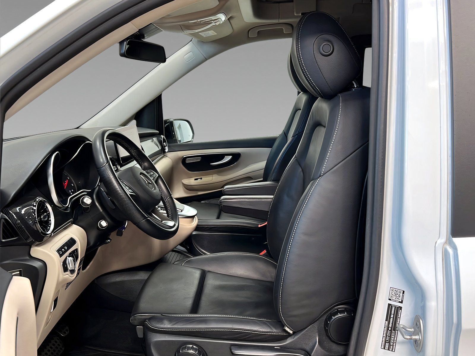 Marco Polo 300 d 4M AMG+LED+DISTR+NIGHT+AHK+360° Bild 9