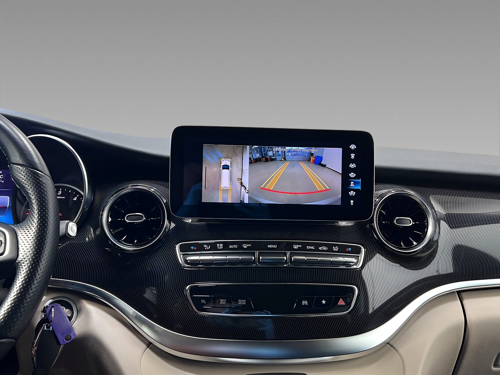 Marco Polo 300 d 4M AMG+LED+DISTR+NIGHT+AHK+360° Bild 14