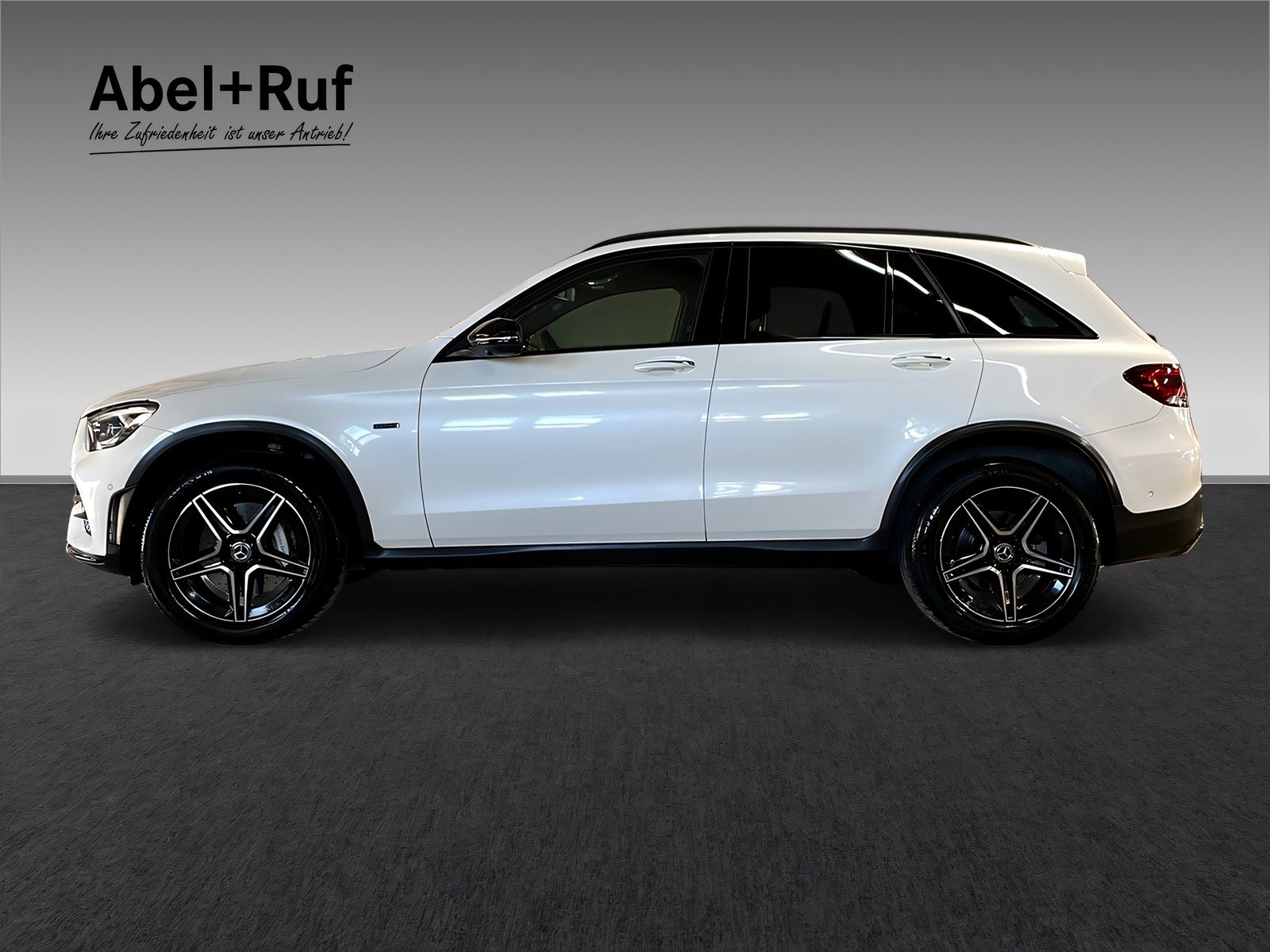 GLC 300 e 4M AMG+MULTI+DISTR+NIGHT+Memo+HuD+360° Bild 5
