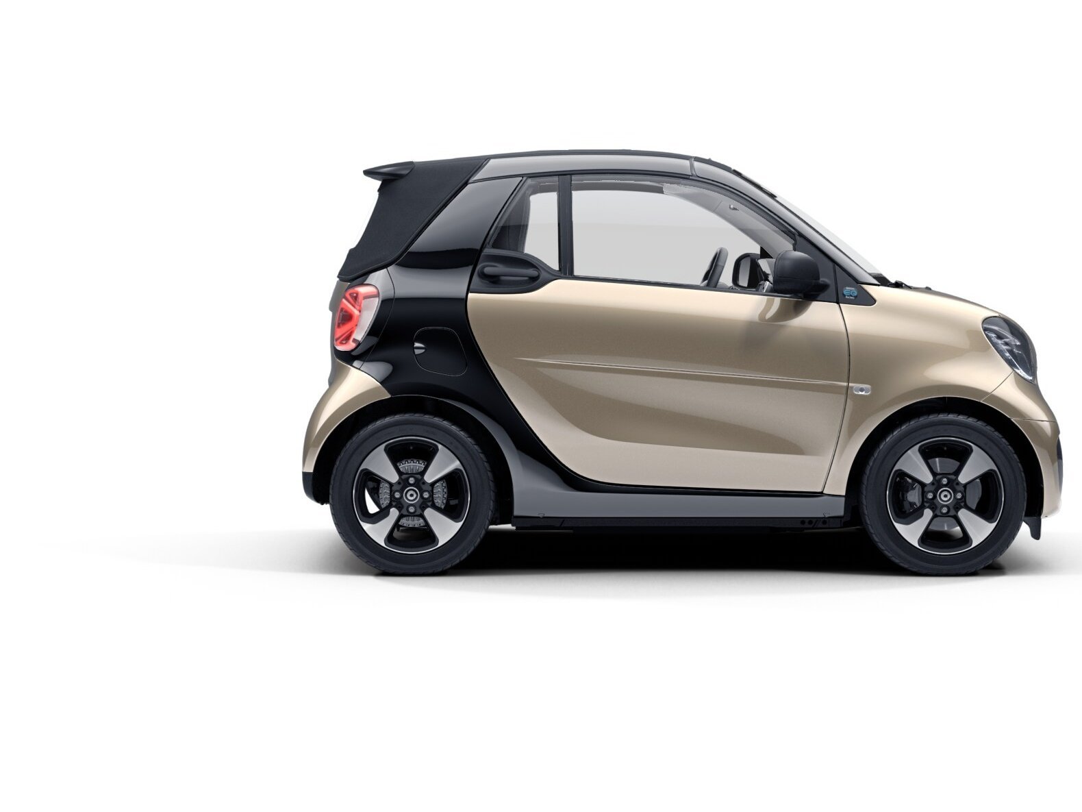 ForTwo EQ cabrio Kamera+LED+DAB+Exclusive-Paket Bild 6