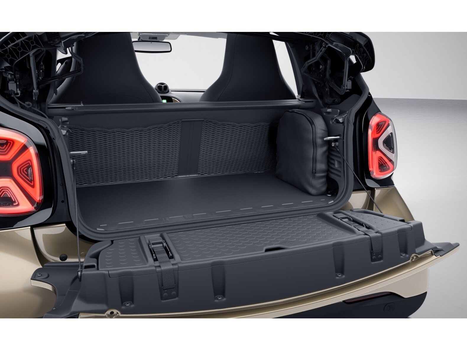 ForTwo EQ cabrio Kamera+LED+DAB+Exclusive-Paket Bild 10