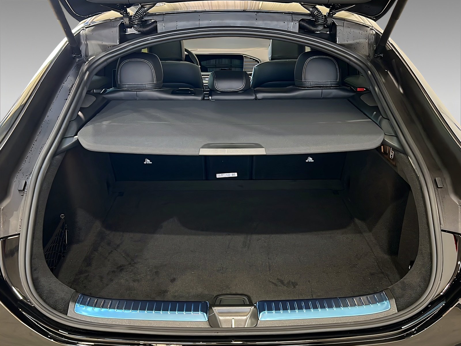 GLE 450 d 4M Coupé AMG+DISTR+Burme+HuD+AHK+360° Bild 6