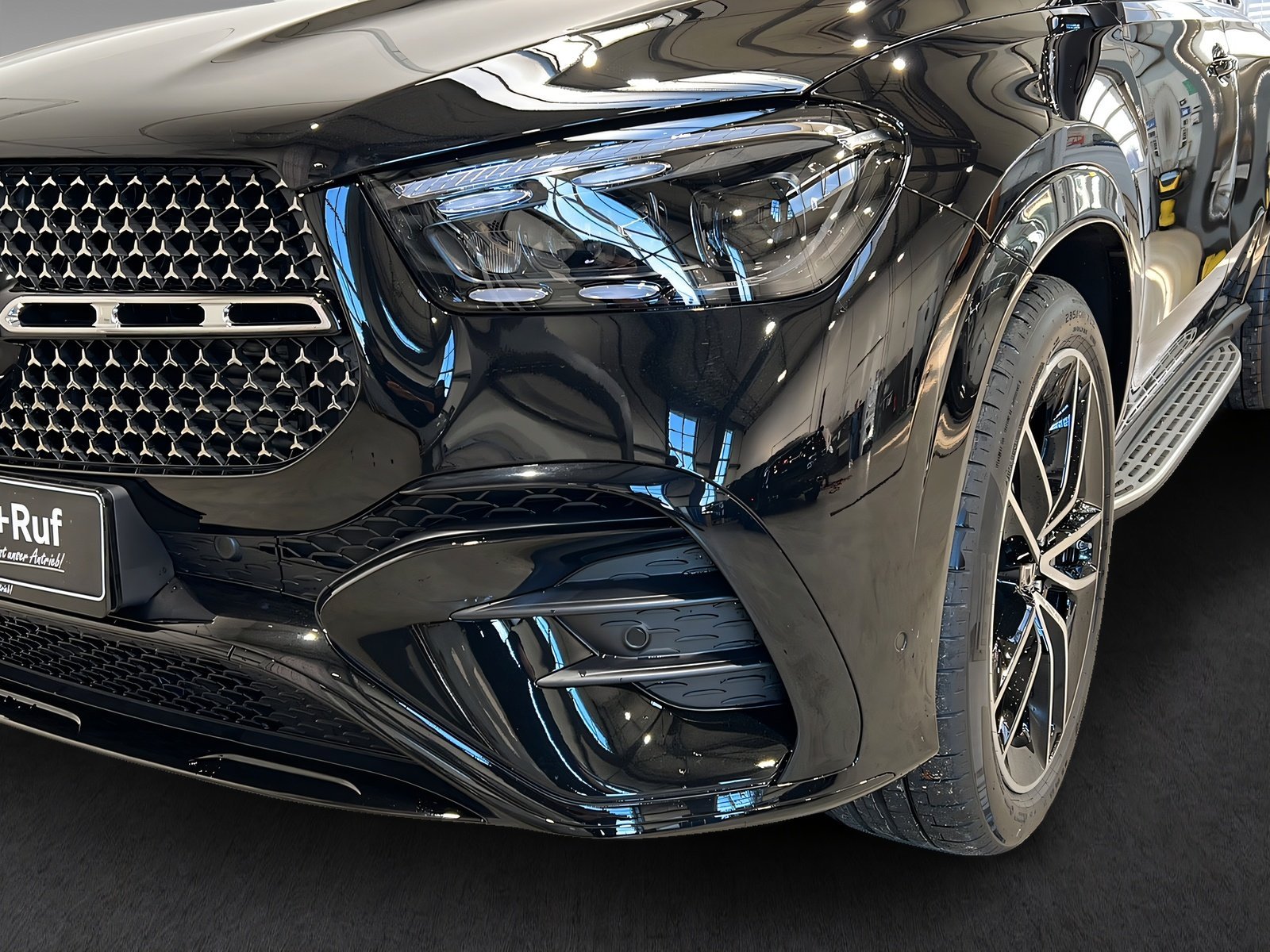 GLE 450 d 4M Coupé AMG+MULTI+NIGHT+Burme+AHK+360 Bild 15