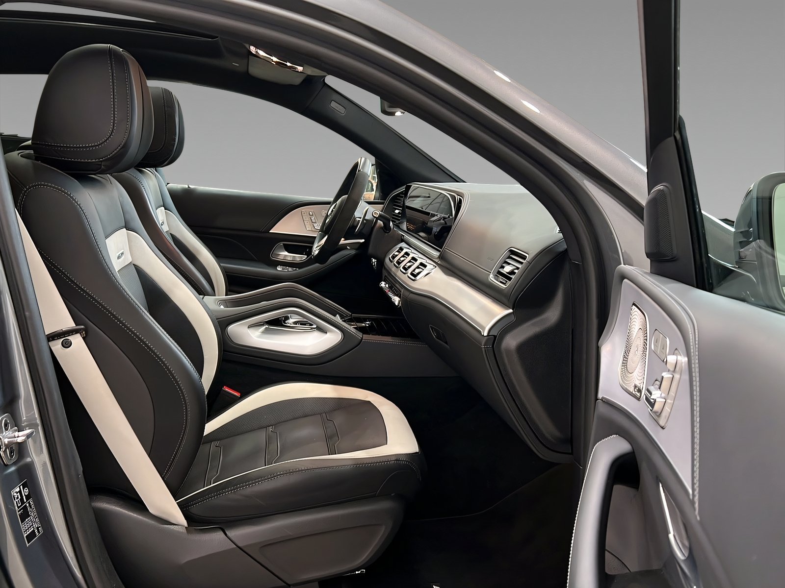 GLE 63 S AMG 4M+ Coupé DISTR+Burme+Memo+Pano+360 Bild 12