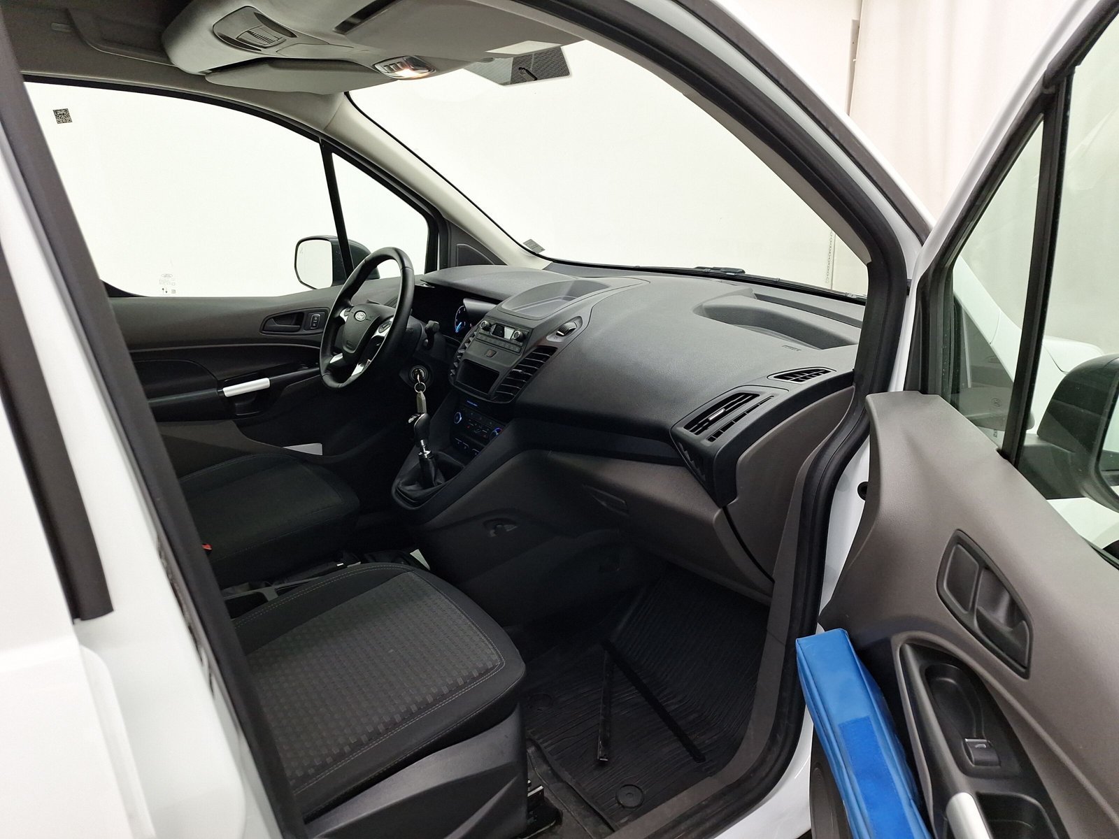 Transit Connect Kasten Trend Tot-Winkel+PDC Bild 9
