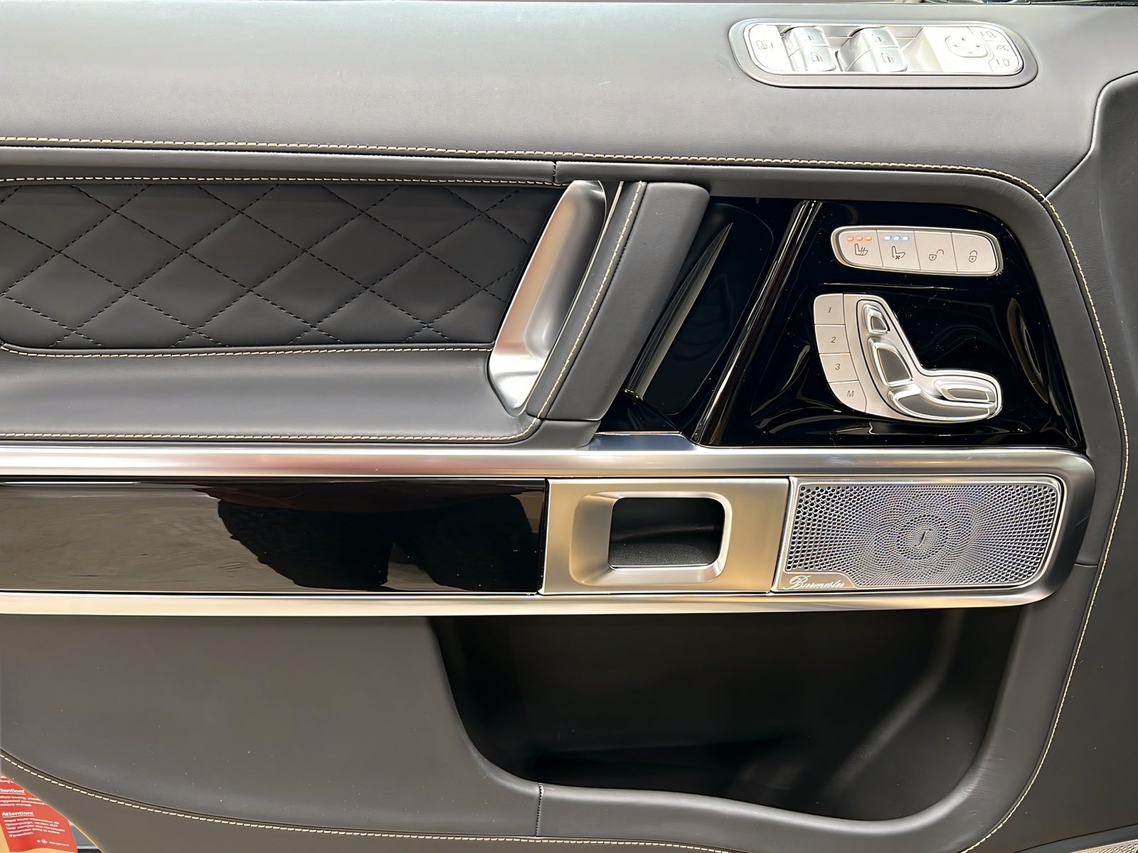 G 63 AMG MULTI+NIGHT+Burmester+Memo+StHz+AHK+360 Bild 13