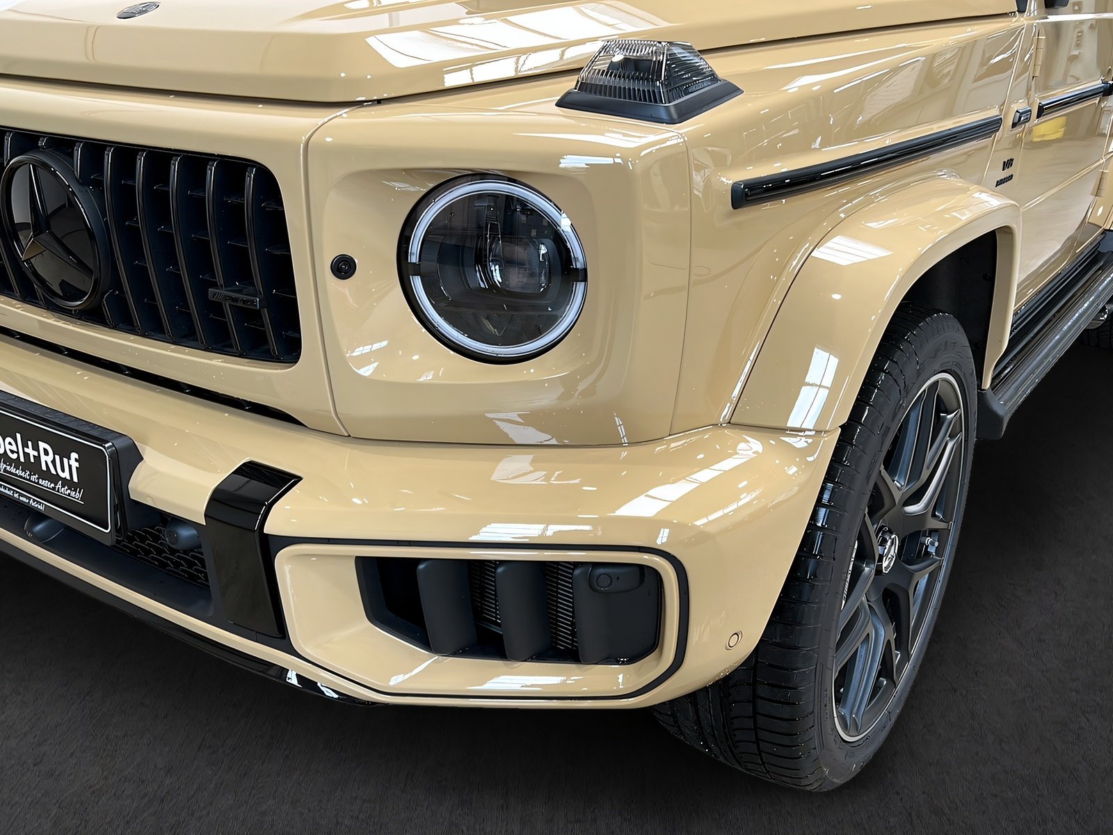 G 63 AMG MULTI+NIGHT+Burmester+Memo+StHz+AHK+360 Bild 15