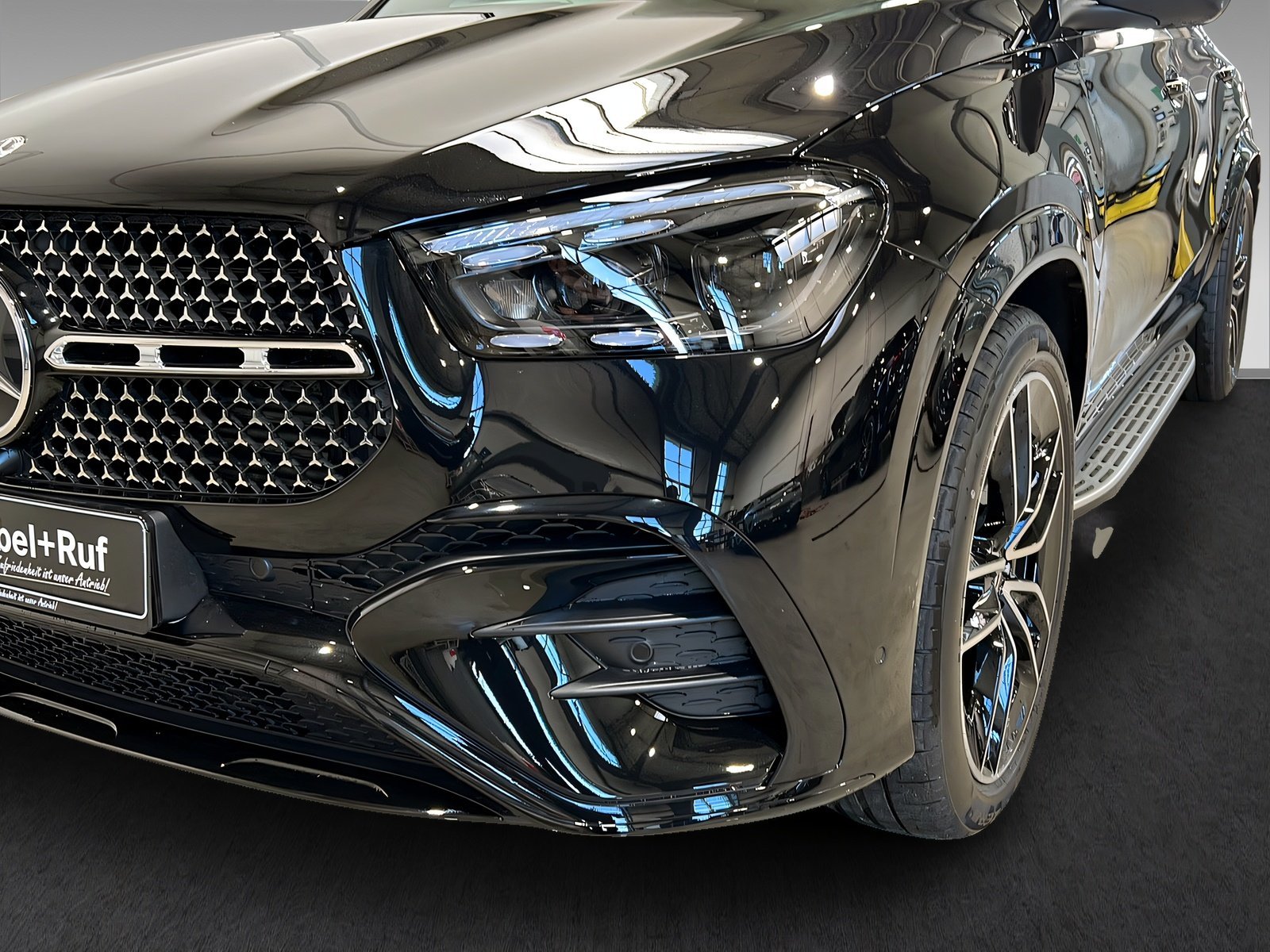 GLE 450 d 4M AMG+DIST+Burm+Memo+StHz+HuD+AHK+360 Bild 15