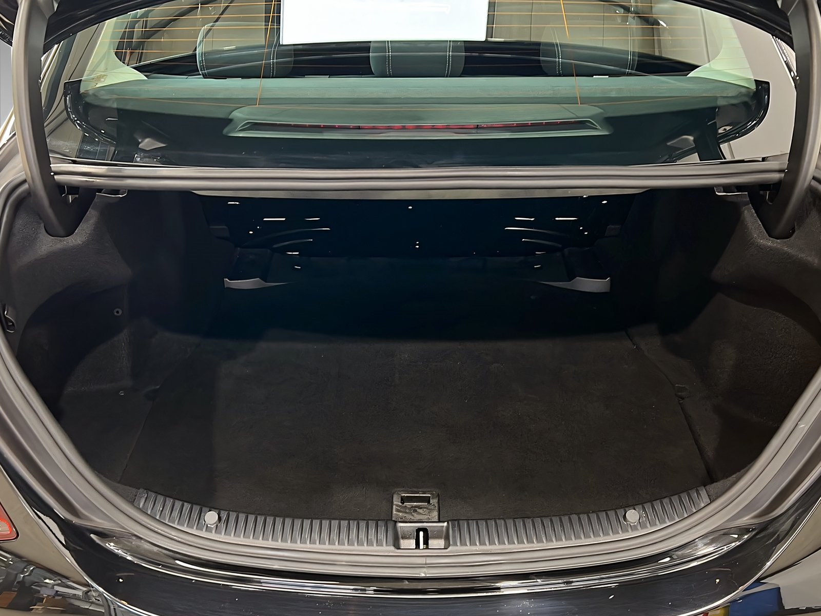 C 300 AVANTGARDE+LED+PARKTRONIC+Ambiente+Carplay Bild 8