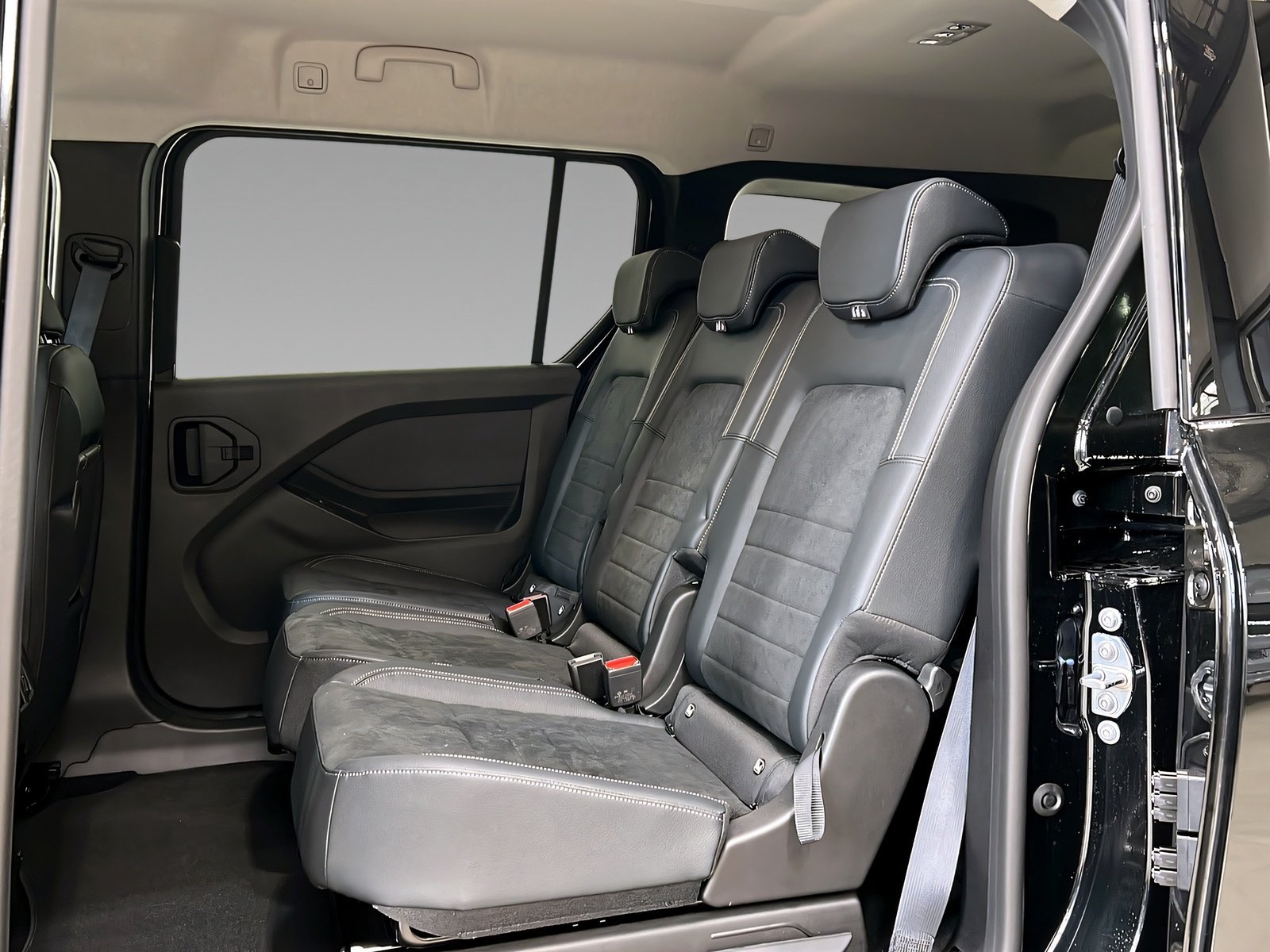 EQT 200 Lang MBUX+LED+Kamera+Ambiente+TotW+LrHz Bild 9
