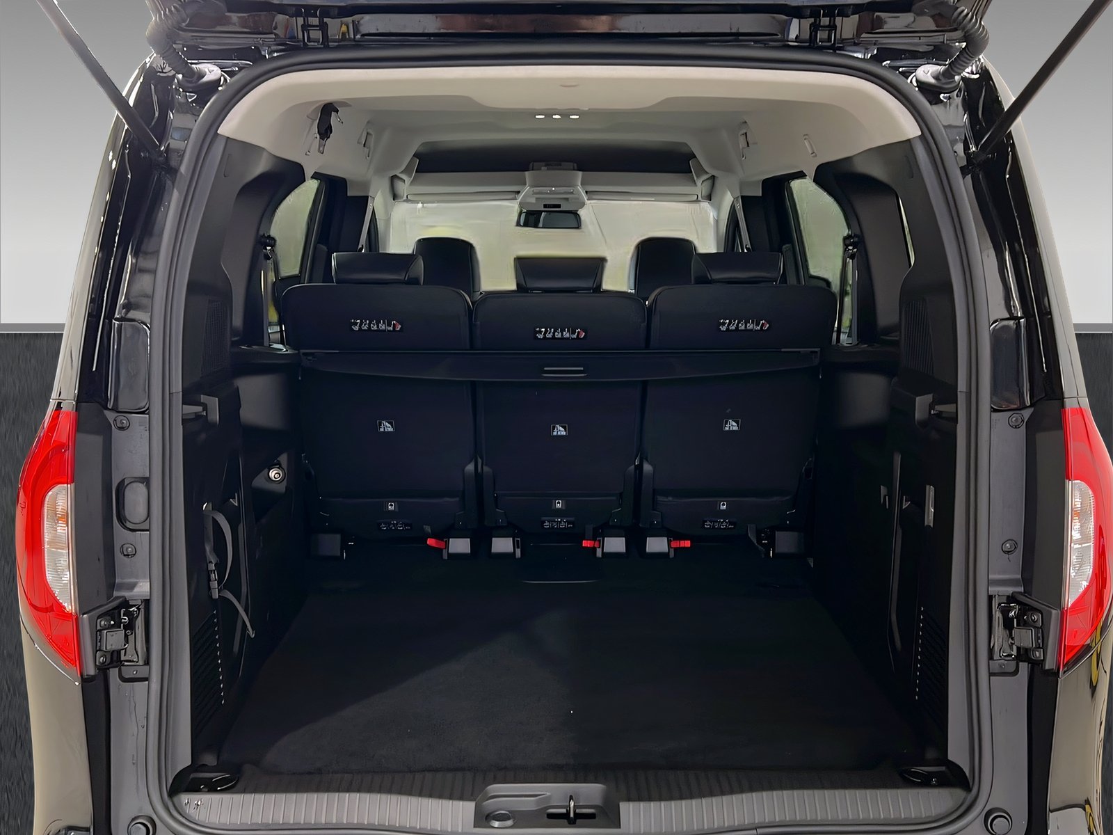 EQT 200 Lang MBUX+LED+Kamera+Ambiente+TotW+LrHz Bild 15