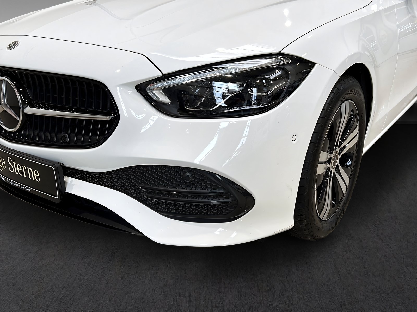 C 200 d T AVANTGARDE+LED+NIGHT+Kame+CarPlay+Ambi Bild 3