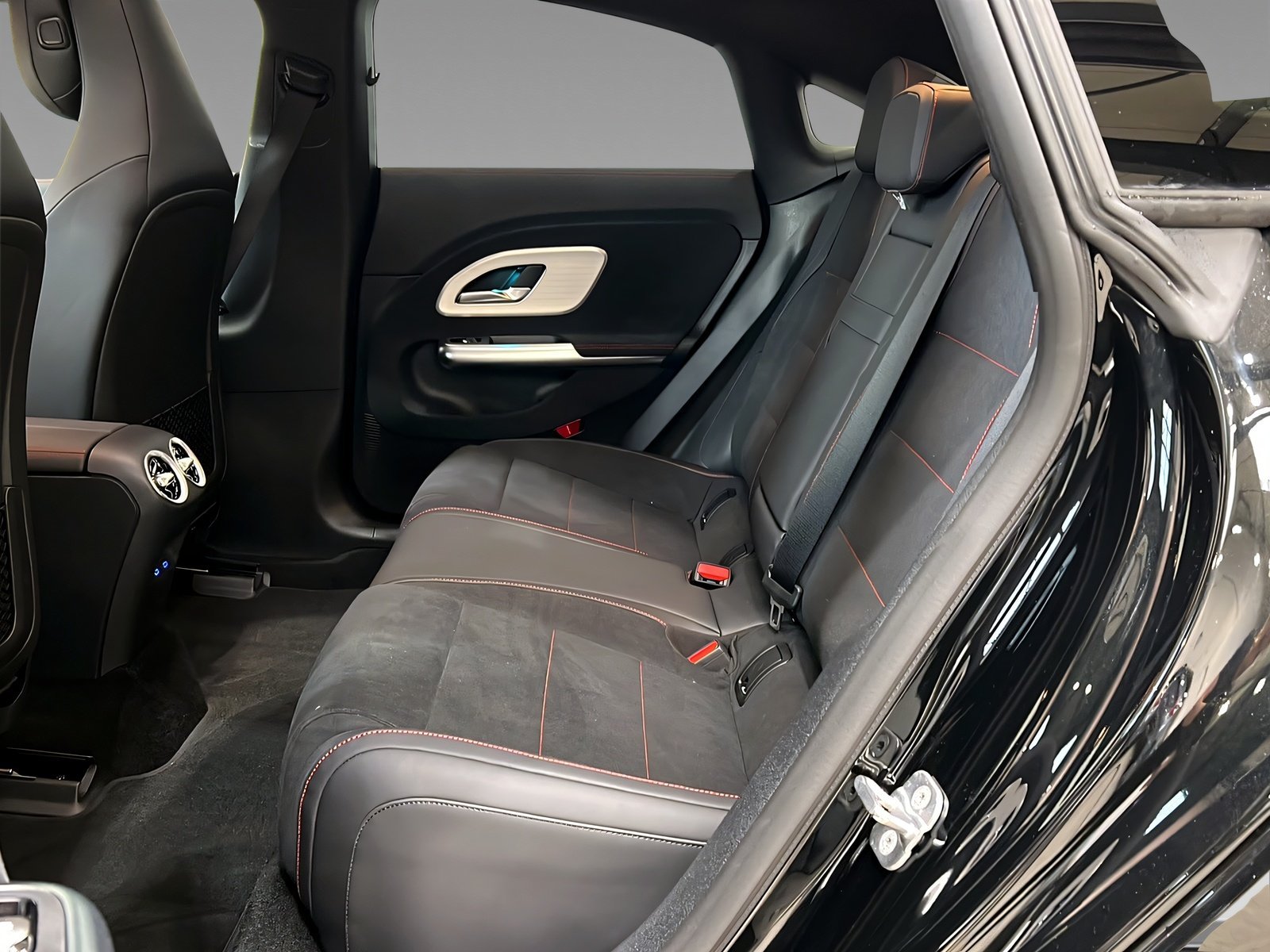 CLA 250+ EQ AMG+LED+Kamera+Memory+Panorama+TotW Bild 9