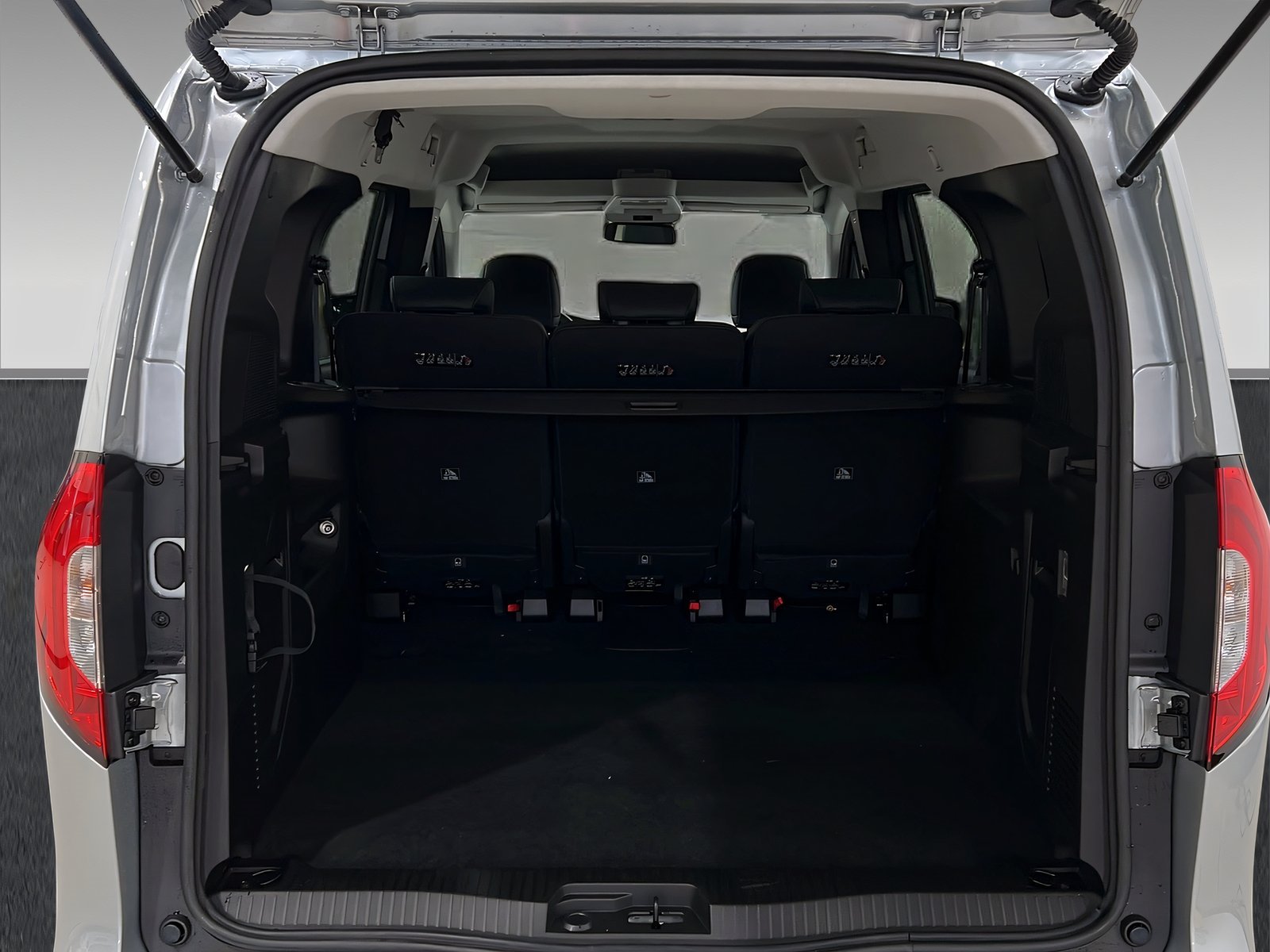 EQT 200 Lang MBUX+LED+Kamera+Ambiente+TotW+LrHz Bild 6