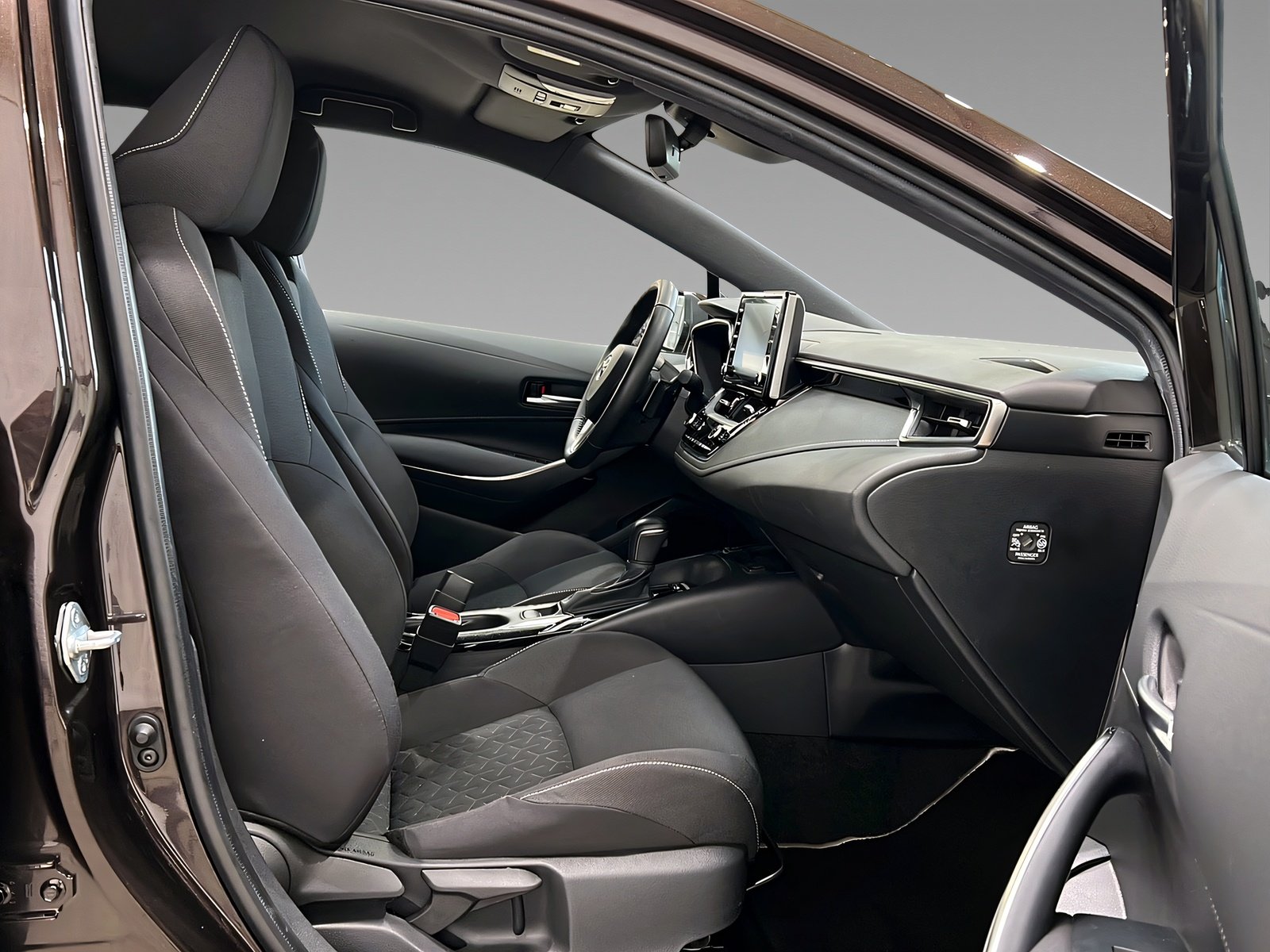 Corolla 2.0 Hybrid Club Sports Touring Bild 12