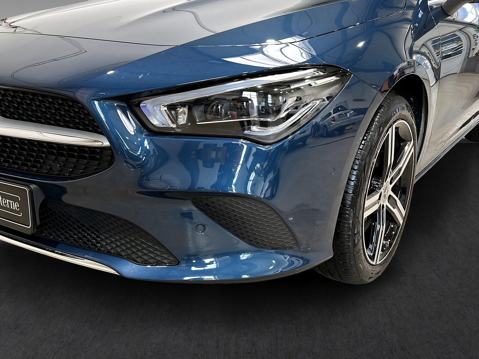 CLA 250 e SB PROGRESSIVE+MULTI+Burmester+HuD+360 Bild 3