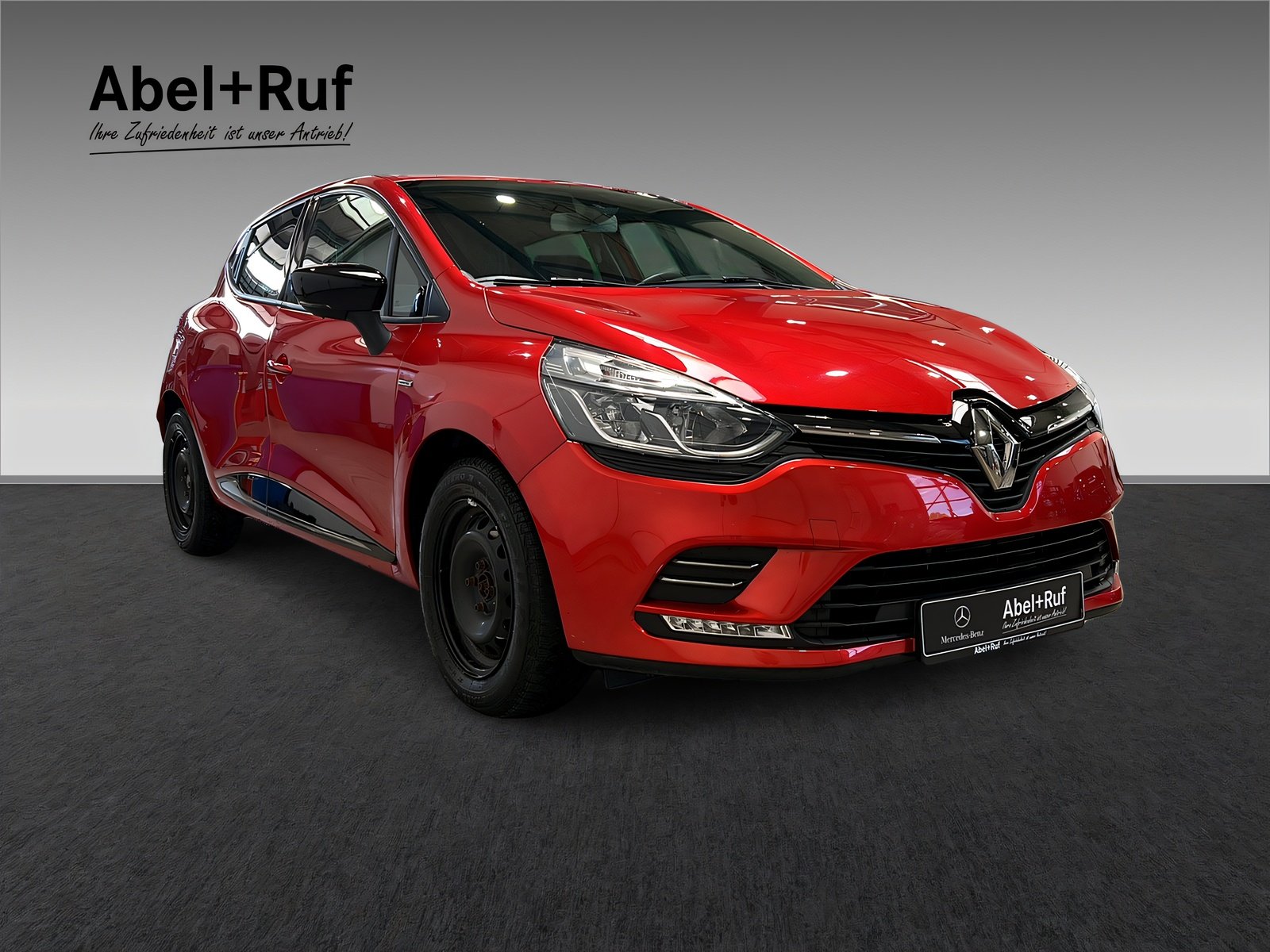 Clio IV Limited DeLuxe+Tempomat+Navi+SHz+PDC+DAB Bild 6