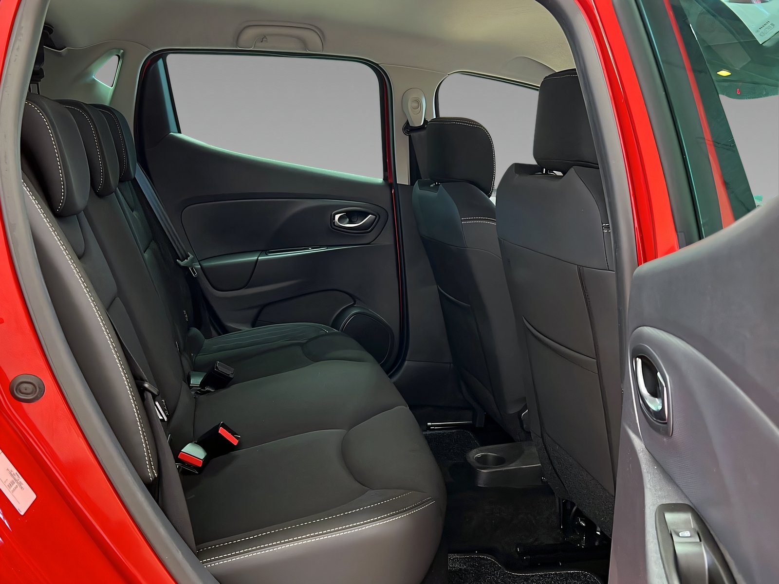 Clio IV Limited DeLuxe+Tempomat+Navi+SHz+PDC+DAB Bild 10