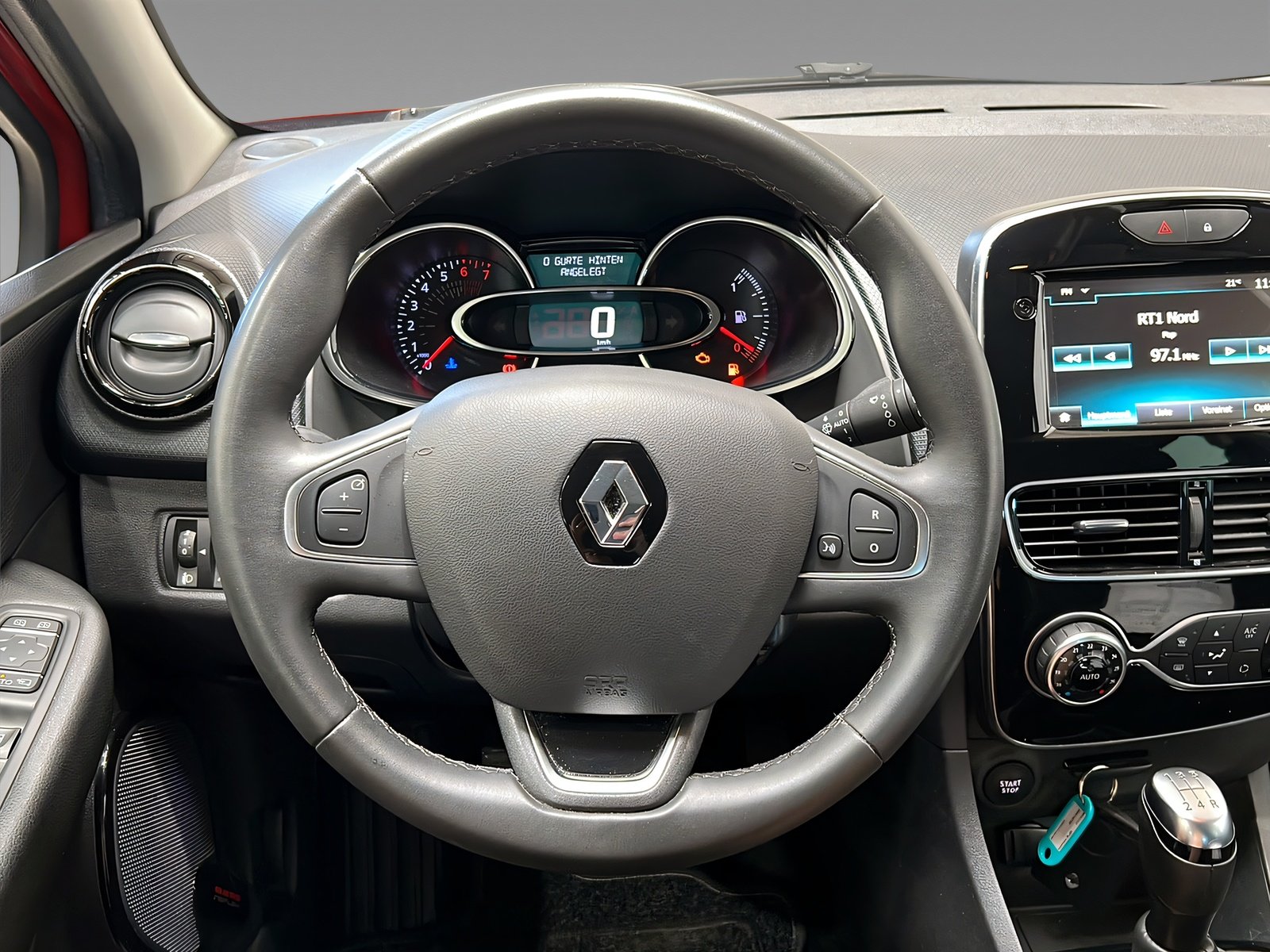 Clio IV Limited DeLuxe+Tempomat+Navi+SHz+PDC+DAB Bild 14