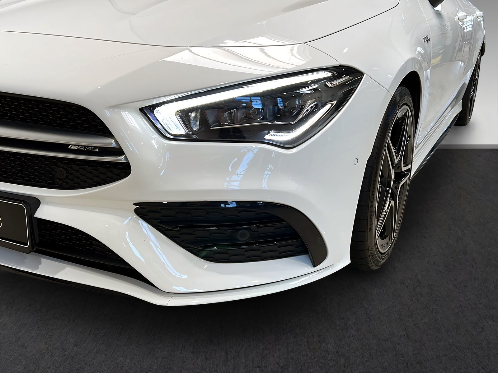 CLA 35 4MATIC SB Standhzg+Panoram+Distronic+360° Bild 3