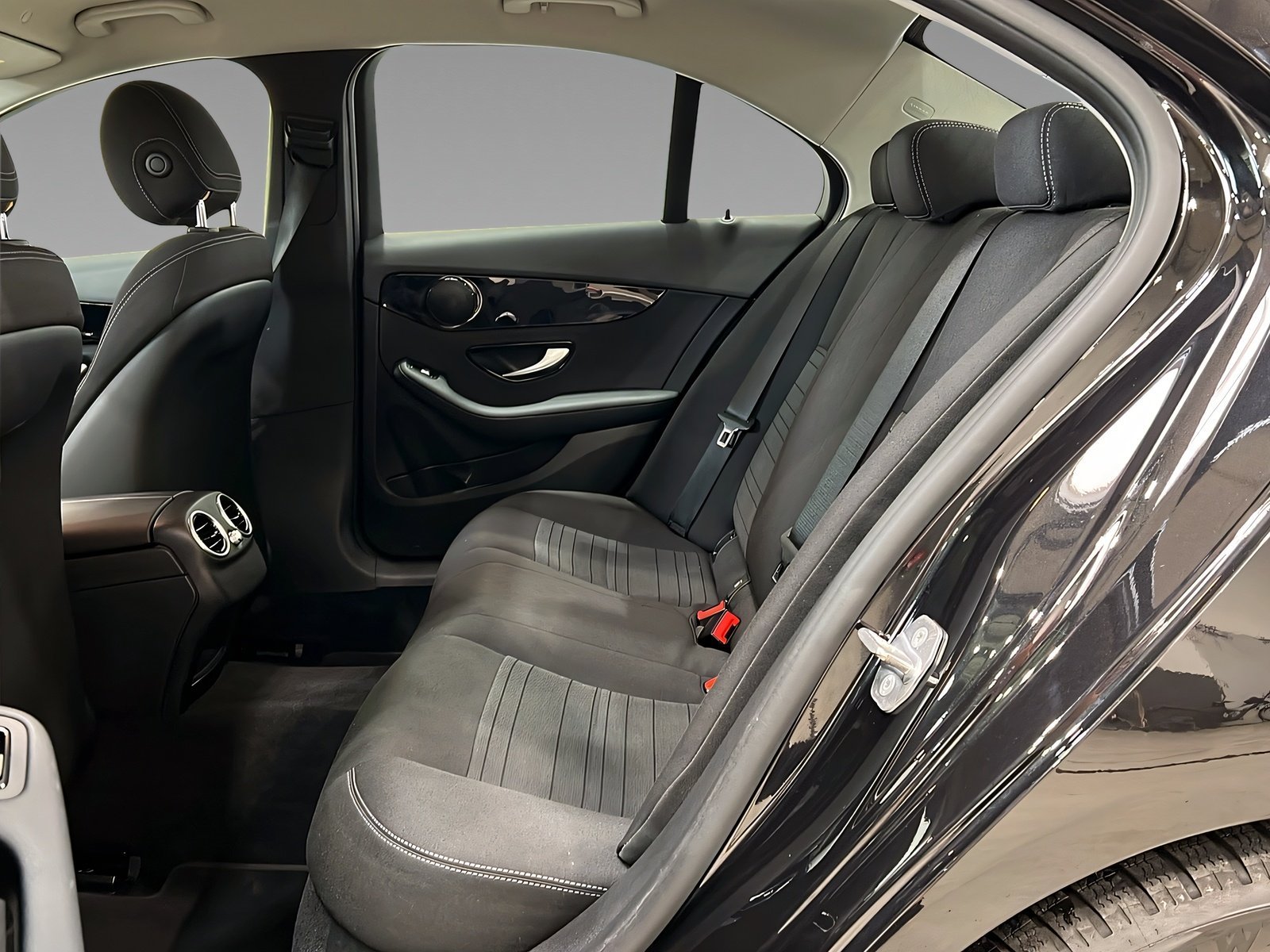 C 300 AVANTGARDE+LED+PARKTRONIC+CarPlay+SHz Bild 10