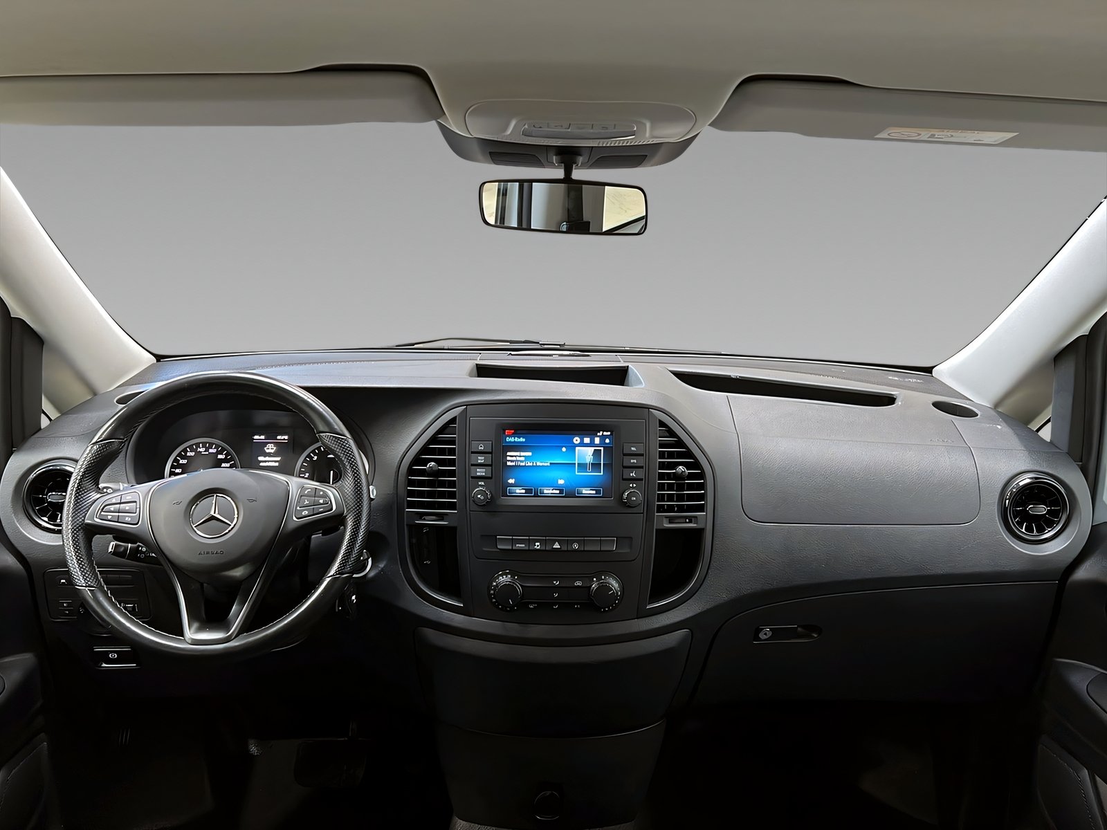 Vito 114 CDI Tourer PRO Extralang Kamer+TotW+SHz Bild 11