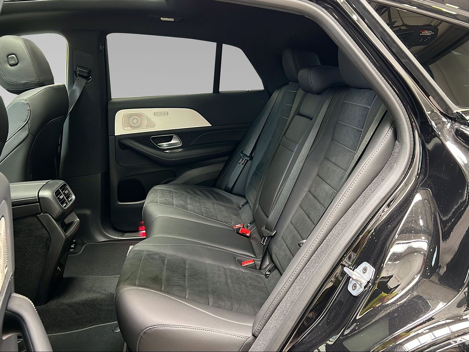 GLE 450 d 4M Coupé AMG+DISTR+NIGHT+Burme+AHK+360 Bild 8
