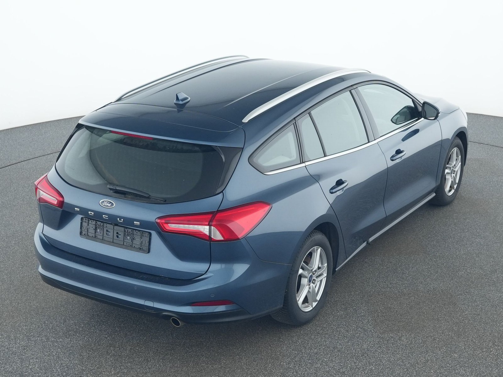 Ford Focus Turnier Cool & Connect LED+Kam+LrHz Bild 8