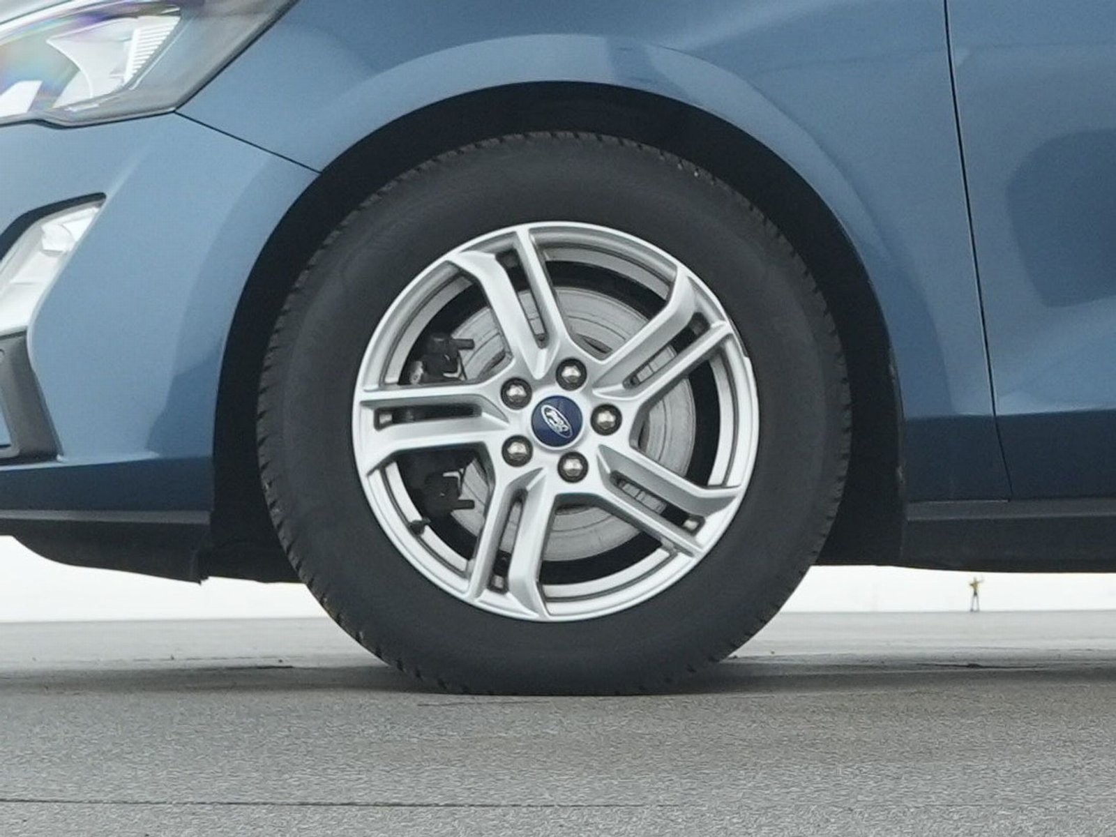 Ford Focus Turnier Cool & Connect LED+Kam+LrHz Bild 10