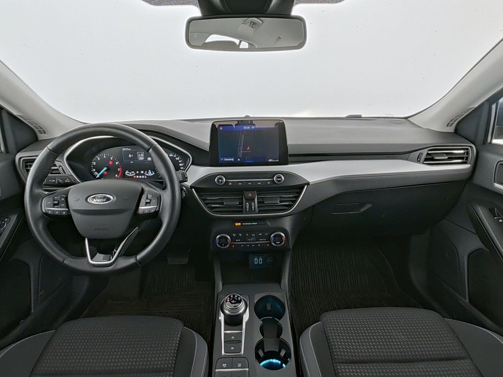 Ford Focus Turnier Cool & Connect LED+Kam+LrHz Bild 13