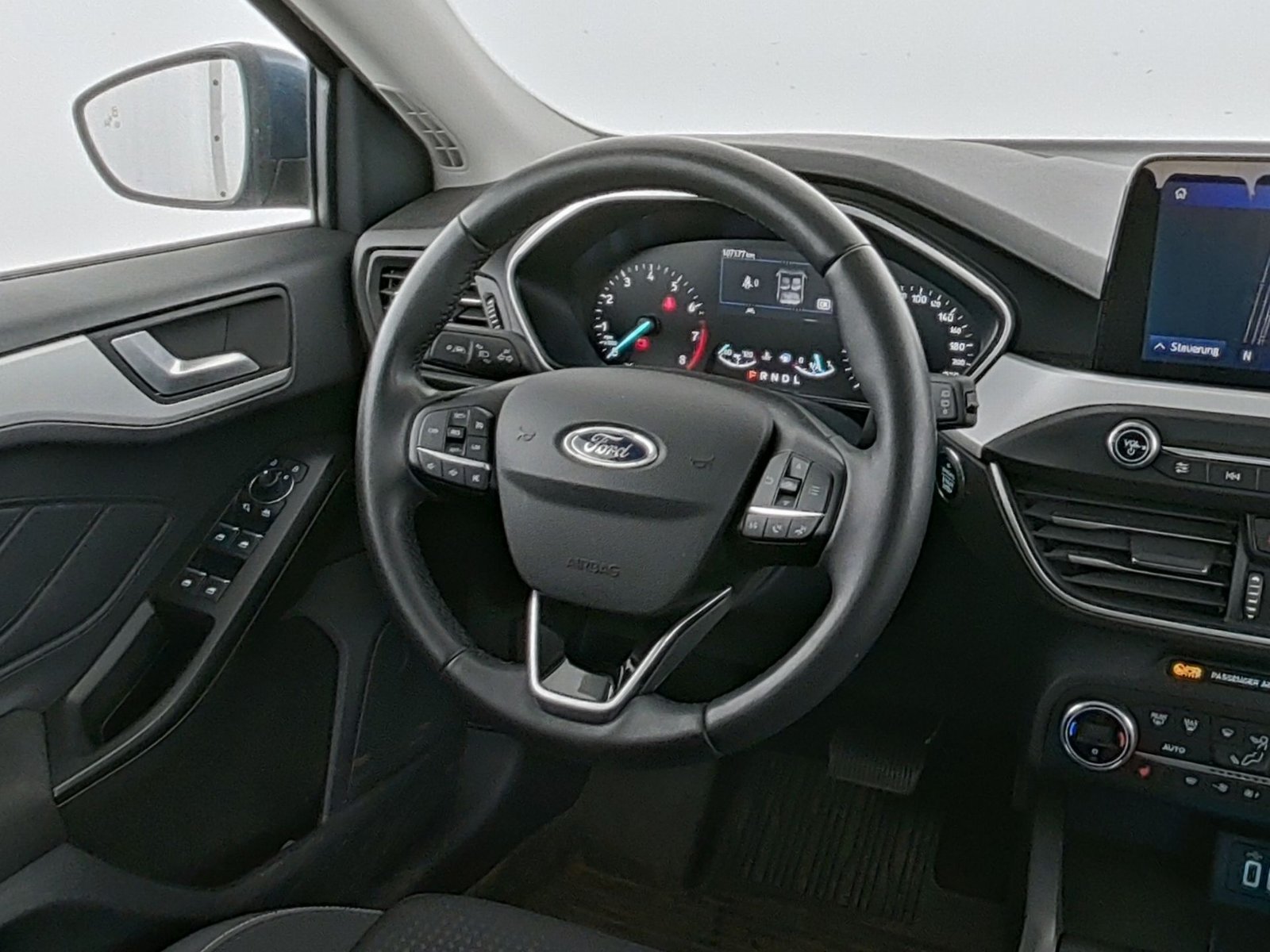 Ford Focus Turnier Cool & Connect LED+Kam+LrHz Bild 15