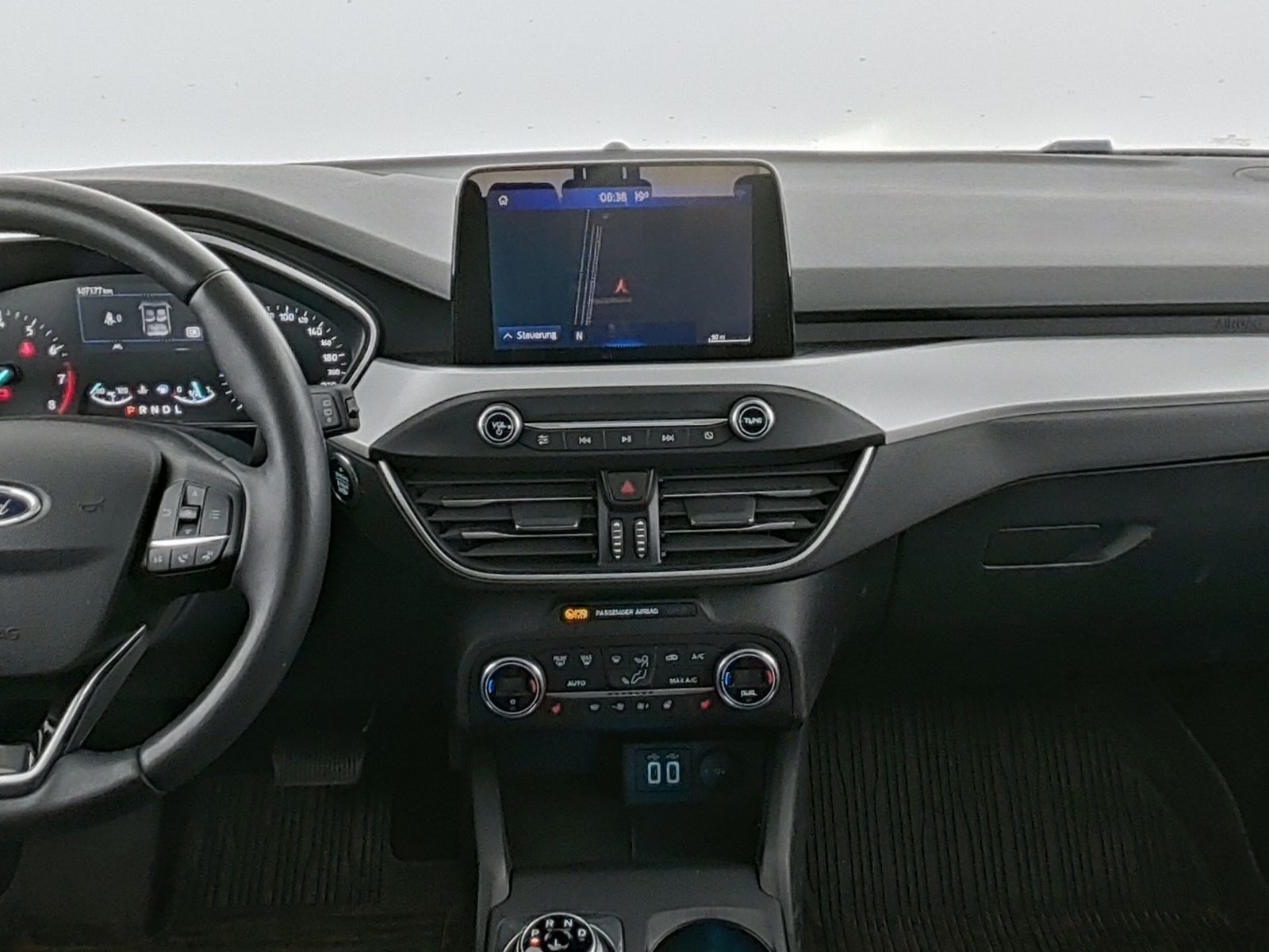 Ford Focus Turnier Cool & Connect LED+Kam+LrHz Bild 16