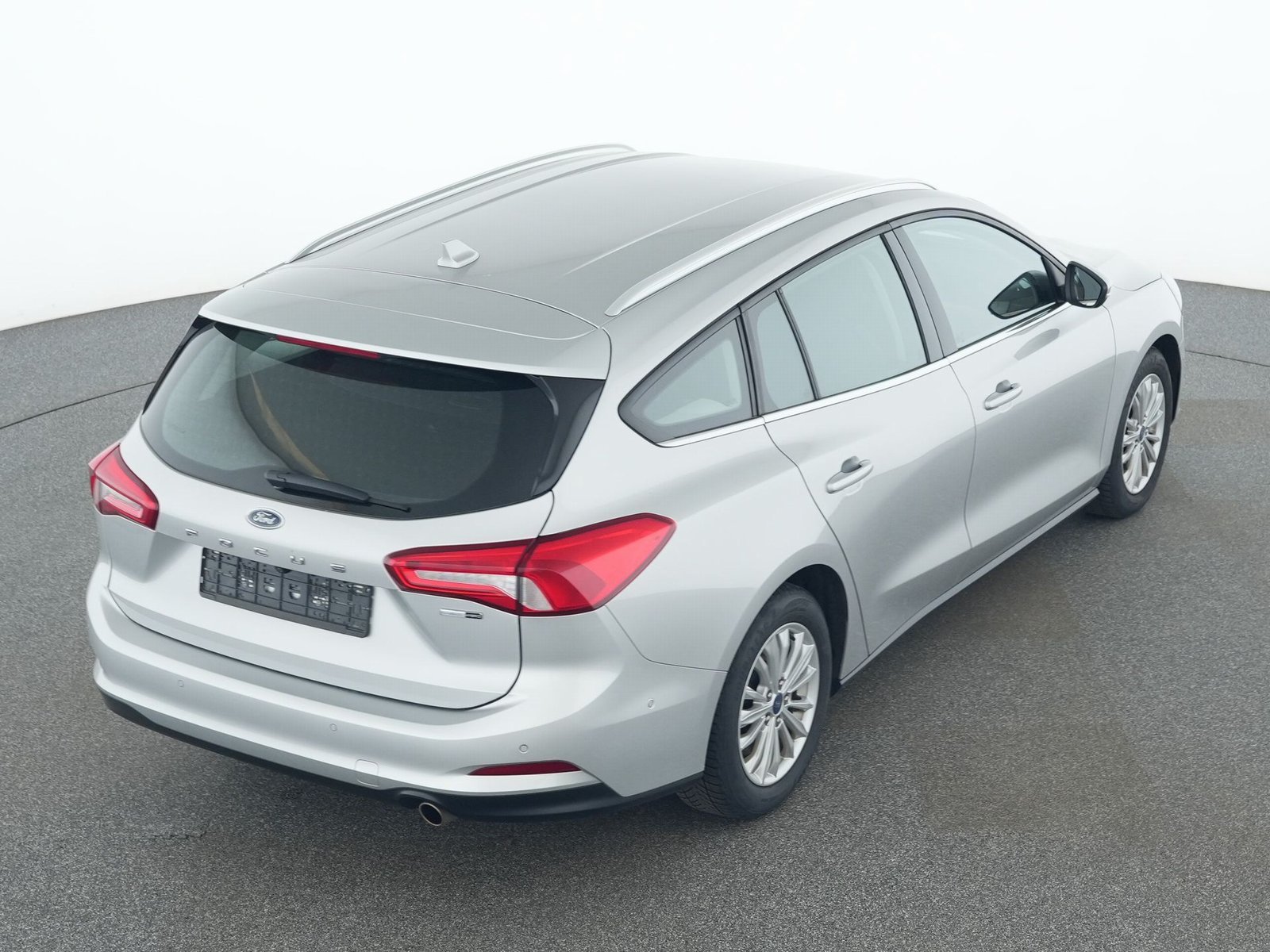 Ford Focus Turnier Titanium Tempomat+Kamera+TotW Bild 8