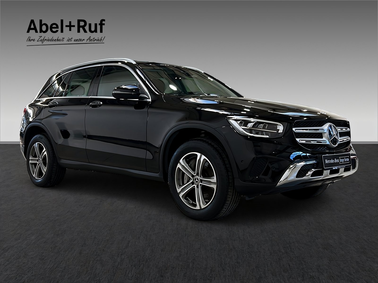 GLC 300de 4M LED+Kamera+Ambiente+CarPlay+SHz+AHK Bild 6