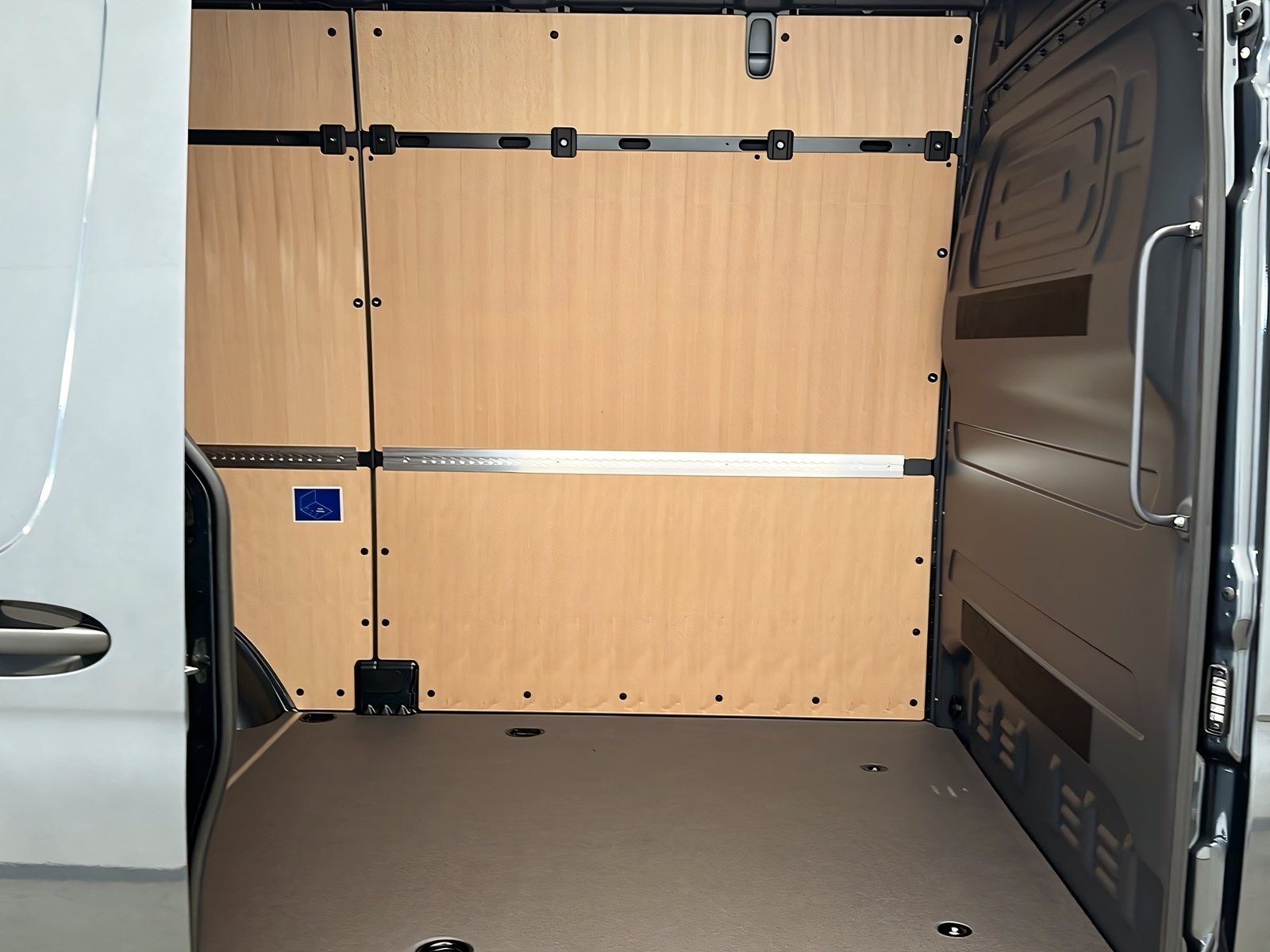 Sprinter 317 CDI Kasten L2H2 Tempo+Kame+AHK 3,5t Bild 12